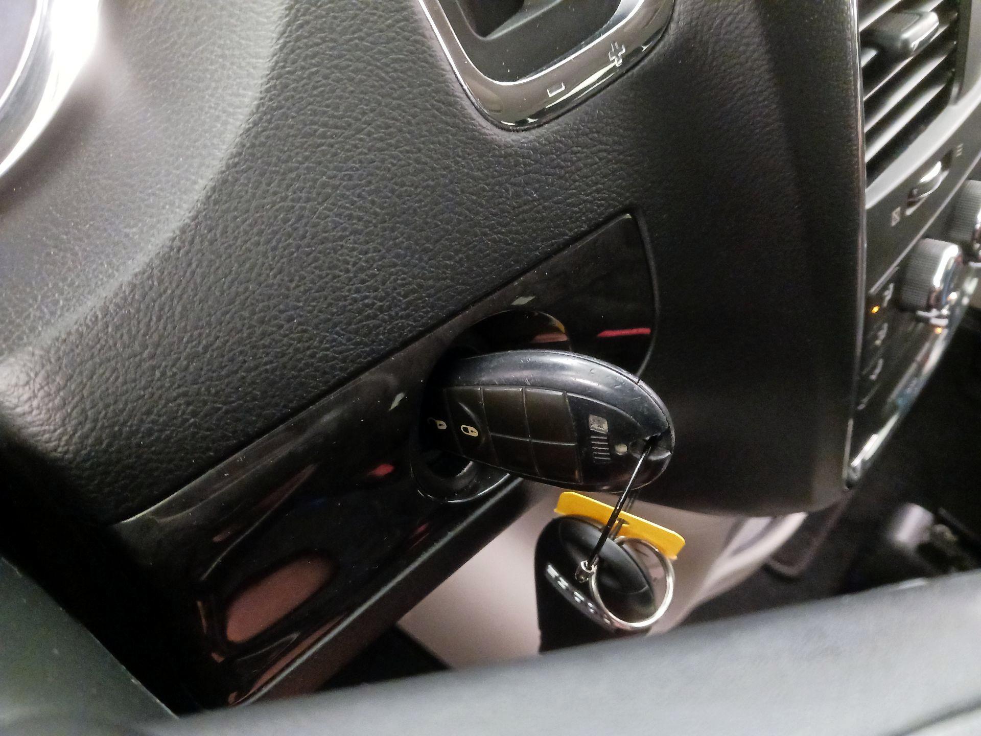 Thumbnail: 2016 Dodge Grand Caravan - 17
