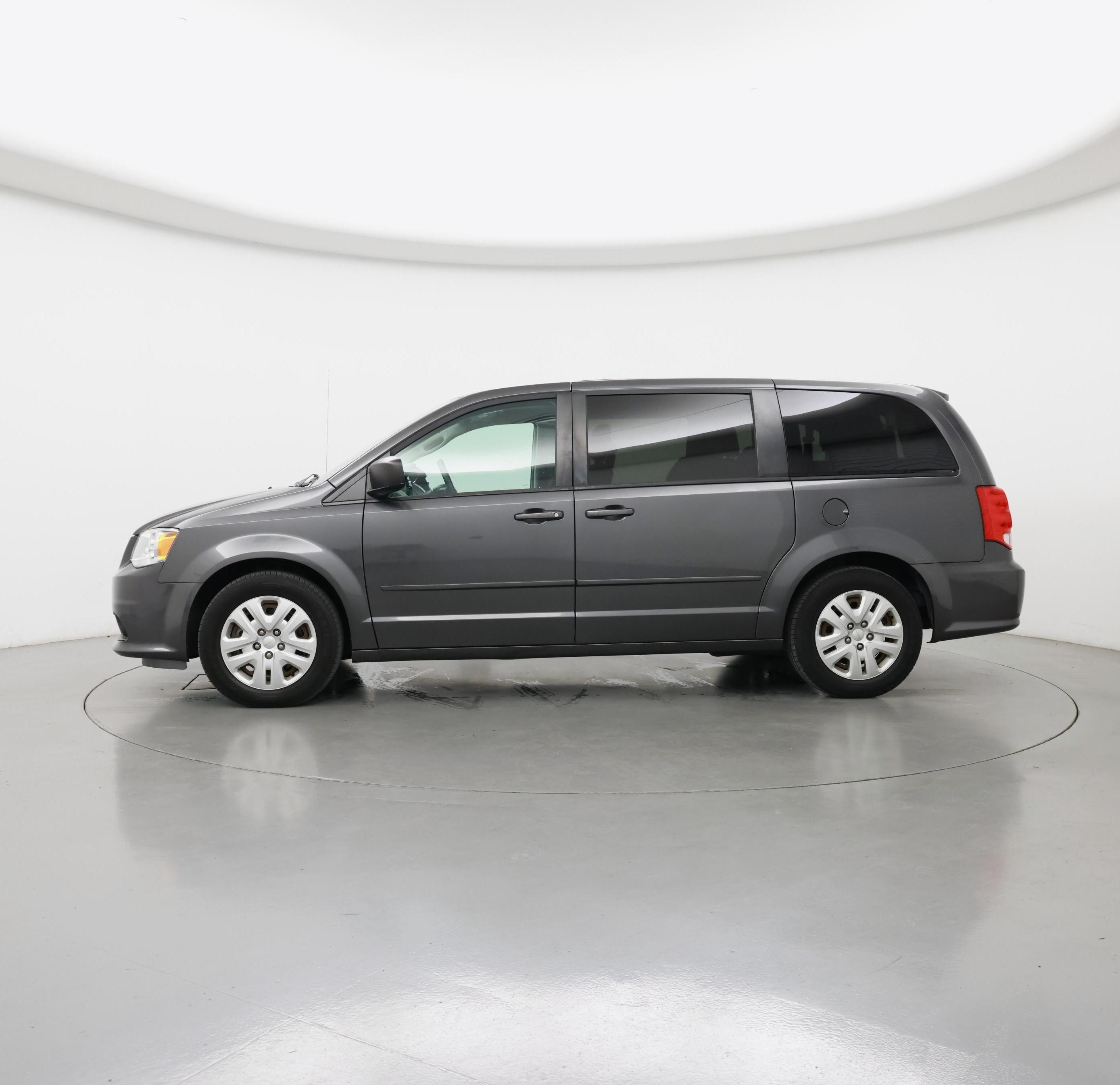 Thumbnail: 2016 Dodge Grand Caravan - 3