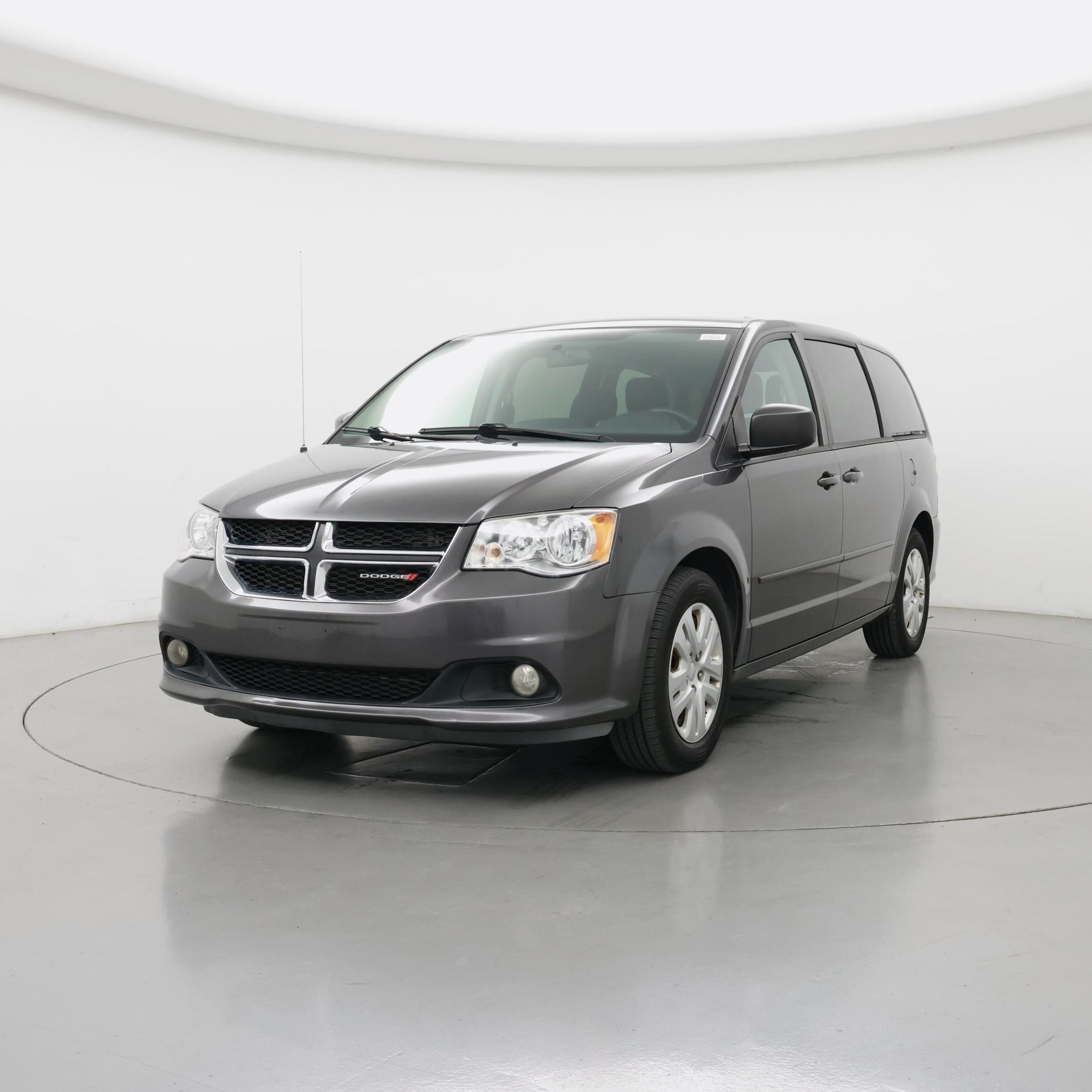 Thumbnail: 2016 Dodge Grand Caravan - 4
