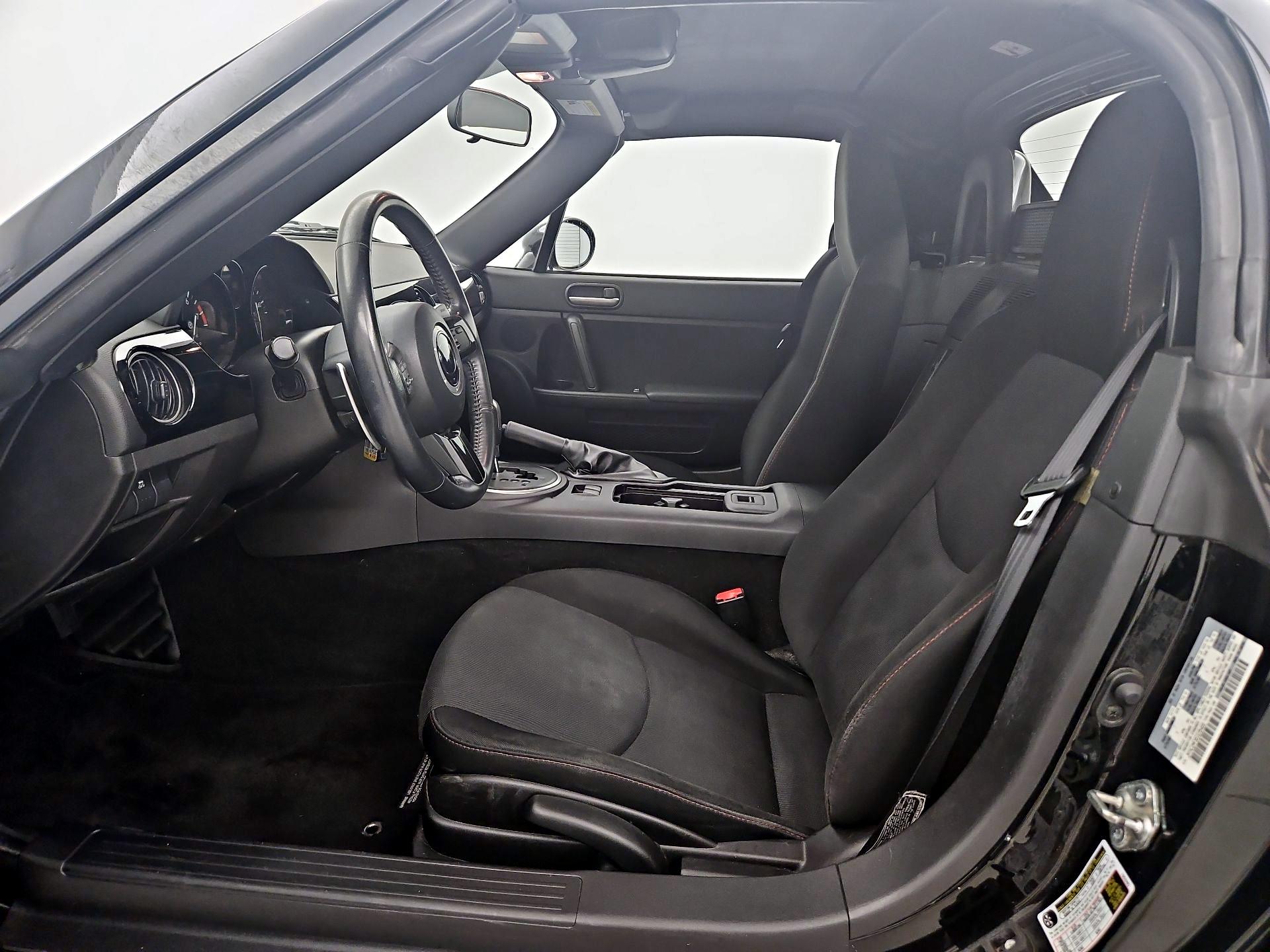 Thumbnail: 2014 Mazda MX-5 Miata - 11