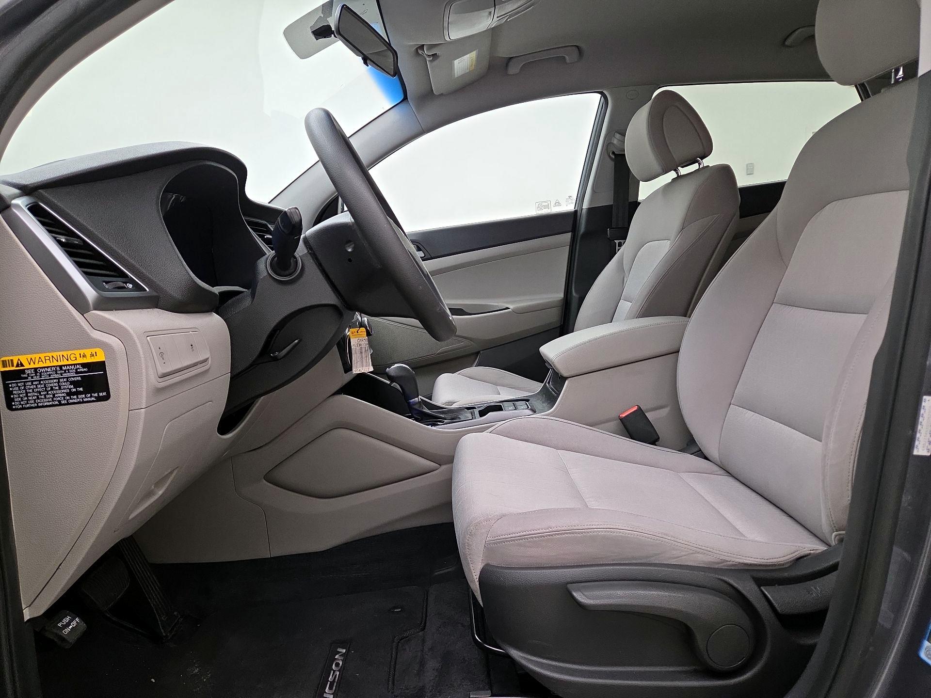 Thumbnail: 2016 Hyundai Tucson - 11