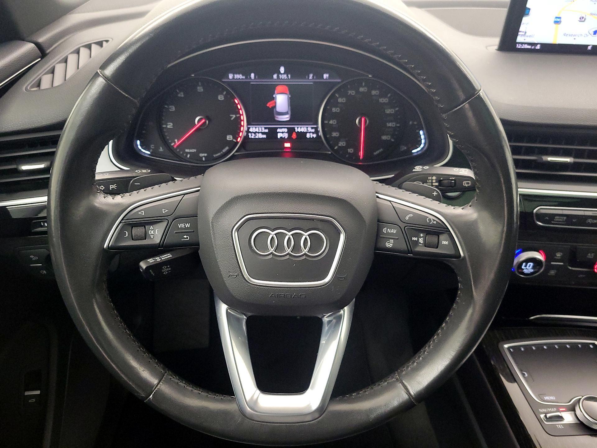 Thumbnail: 2019 Audi Q7 - 10