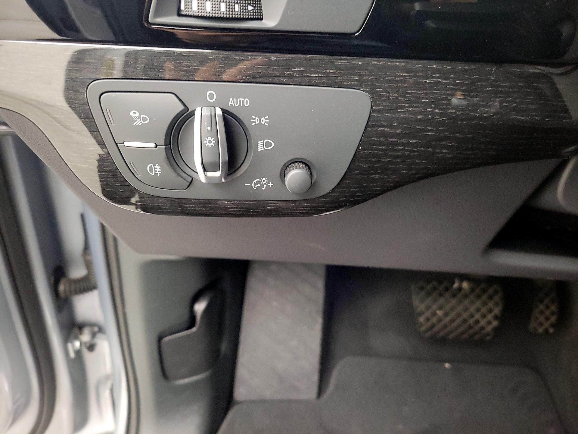 Thumbnail: 2019 Audi Q7 - 13