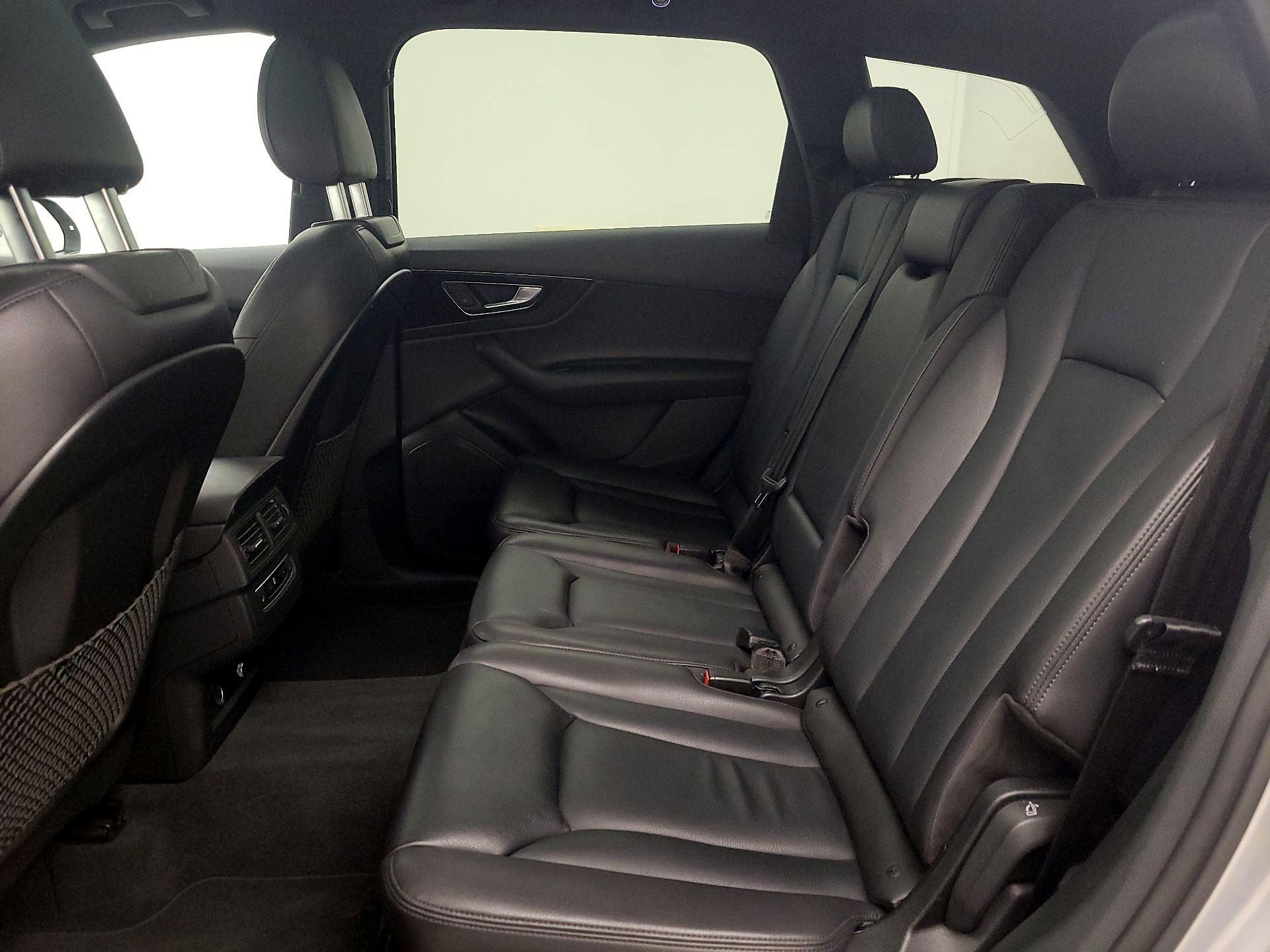 Thumbnail: 2019 Audi Q7 - 20