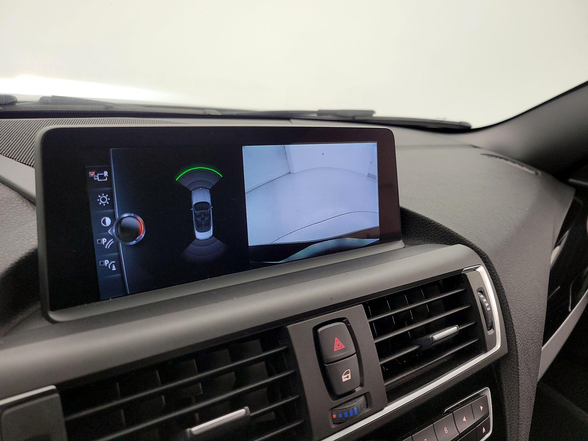 Thumbnail: 2017 BMW 2 Series - 15