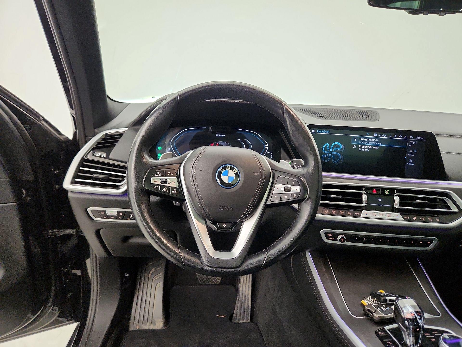 Thumbnail: 2022 BMW X5 - 10