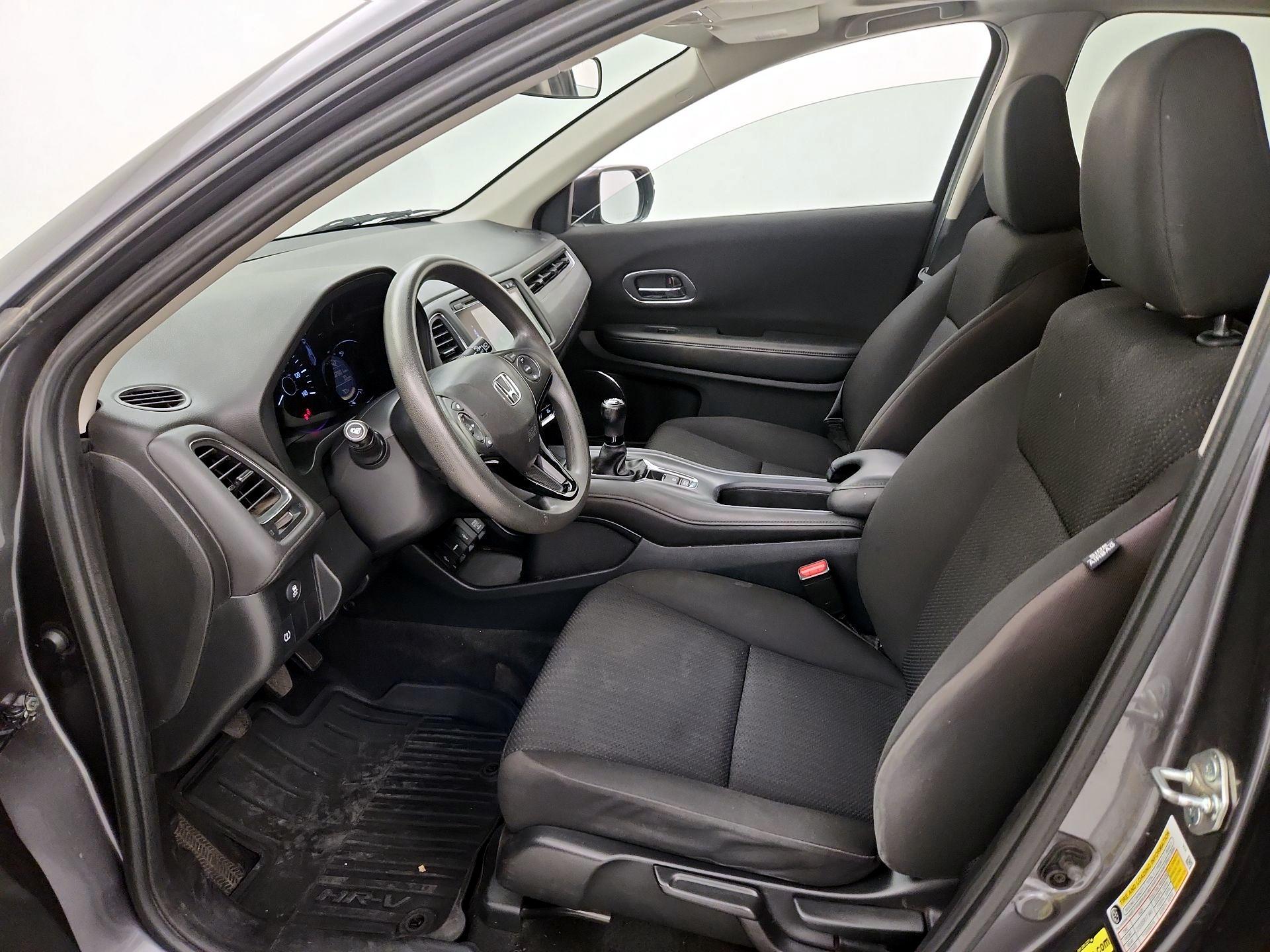 Thumbnail: 2018 Honda HR-V - 11
