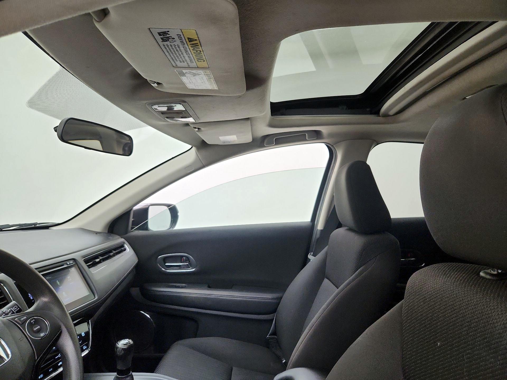 Thumbnail: 2018 Honda HR-V - 19