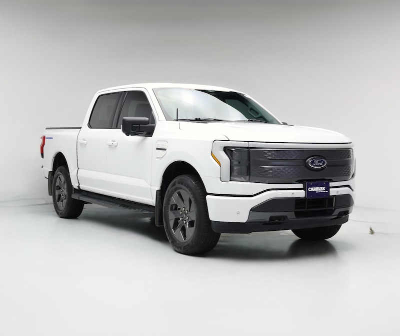 2023 Ford F150 Lightning XLT