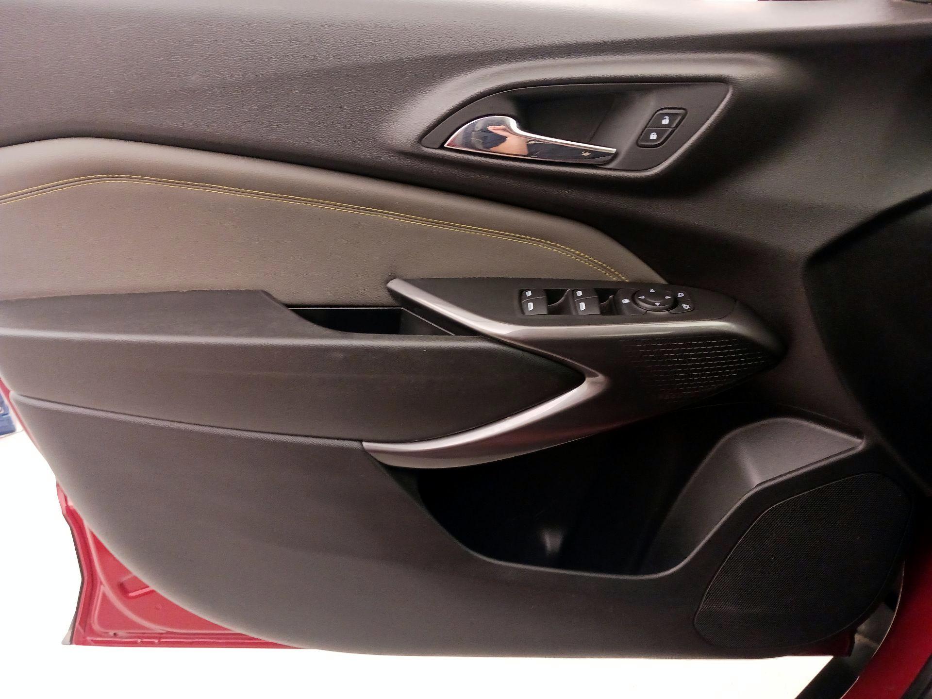 Thumbnail: 2024 Chevrolet Trax - 12
