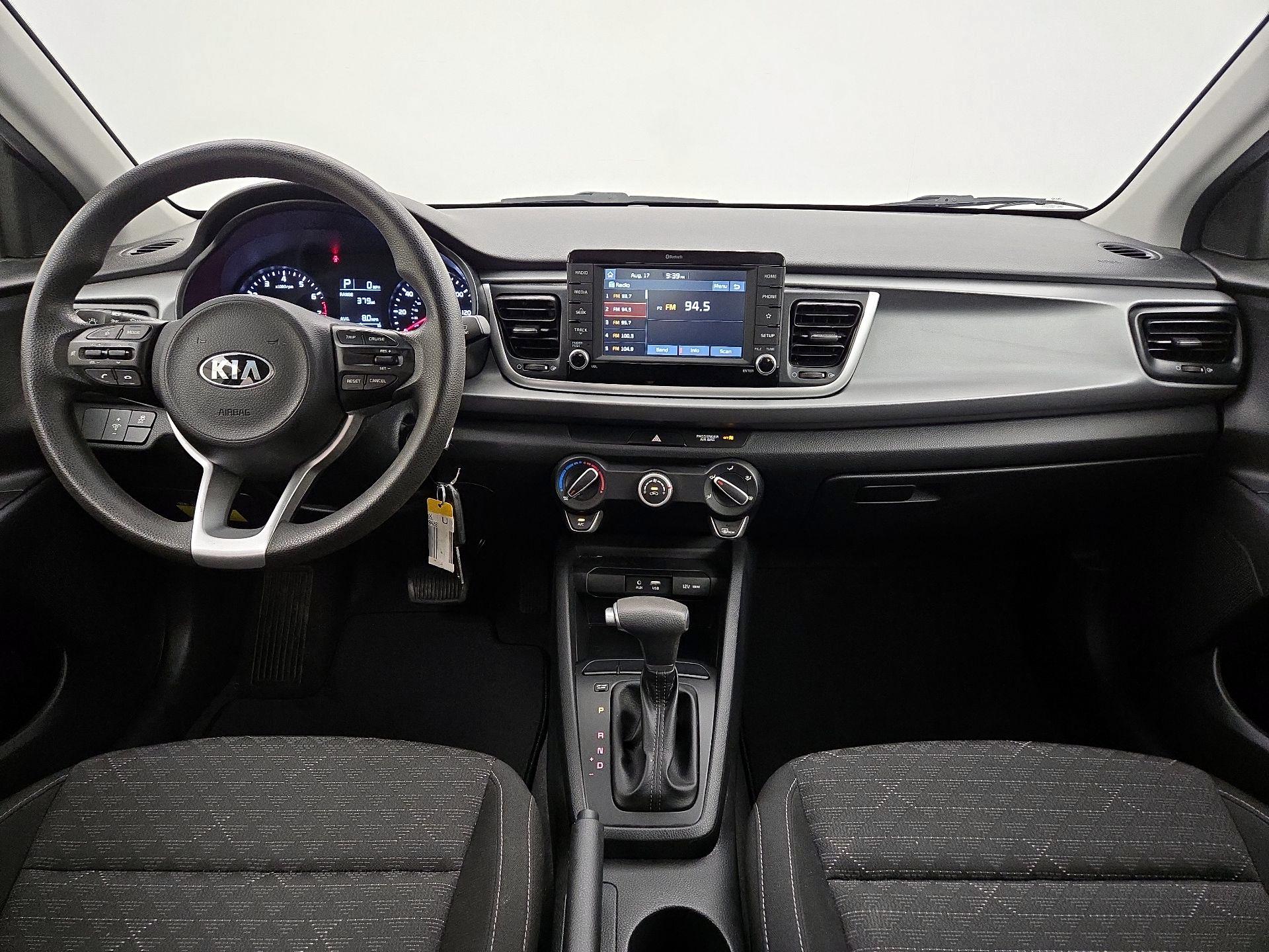 Thumbnail: 2020 Kia Rio - 9