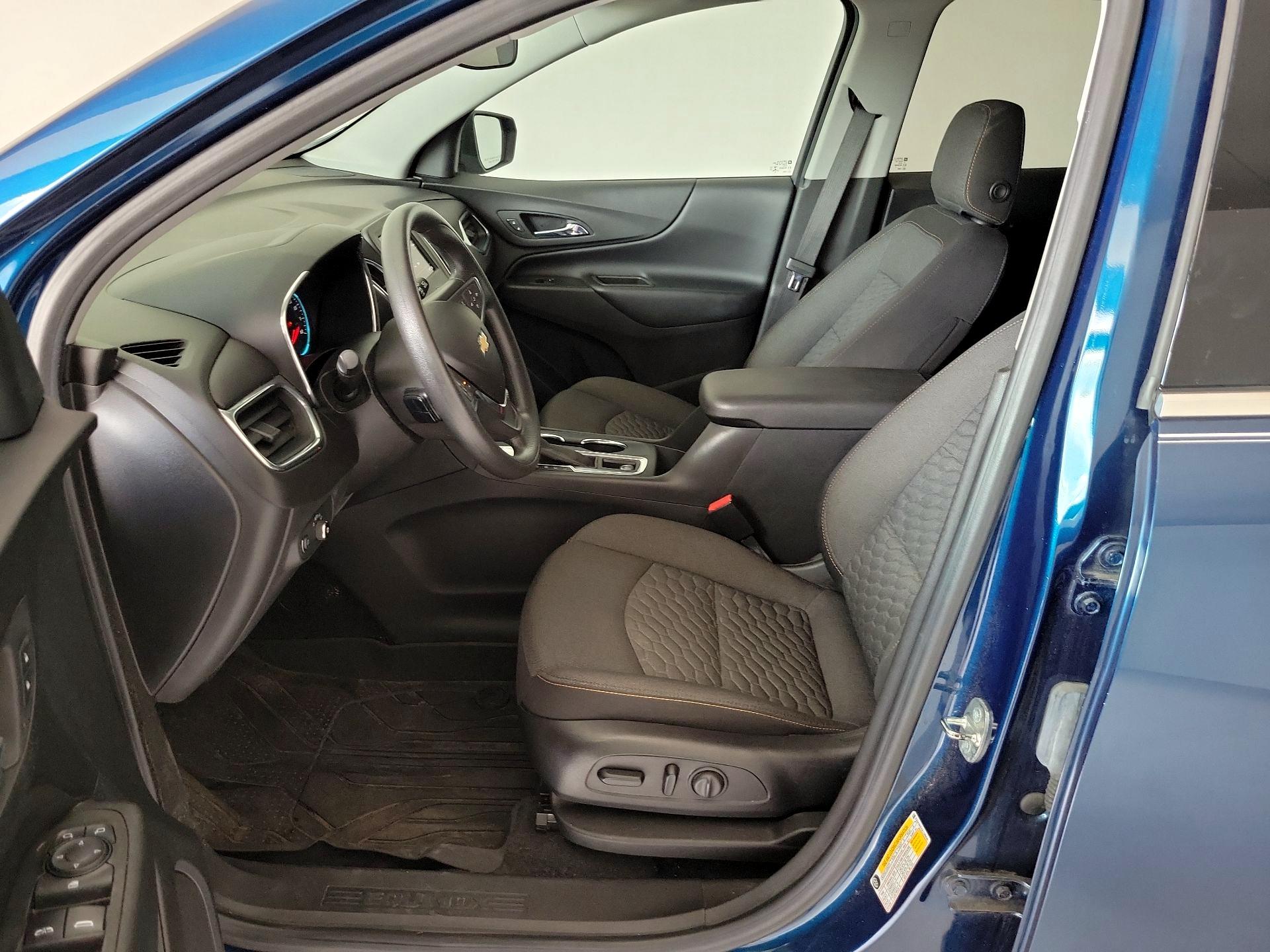 Thumbnail: 2020 Chevrolet Equinox - 9