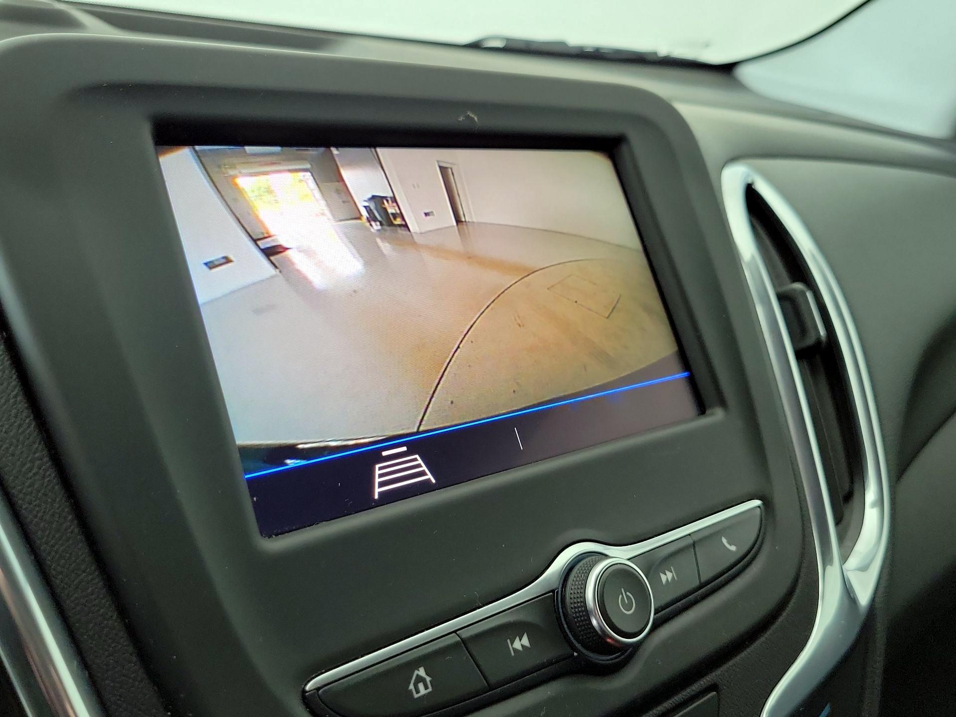 Thumbnail: 2020 Chevrolet Equinox - 12