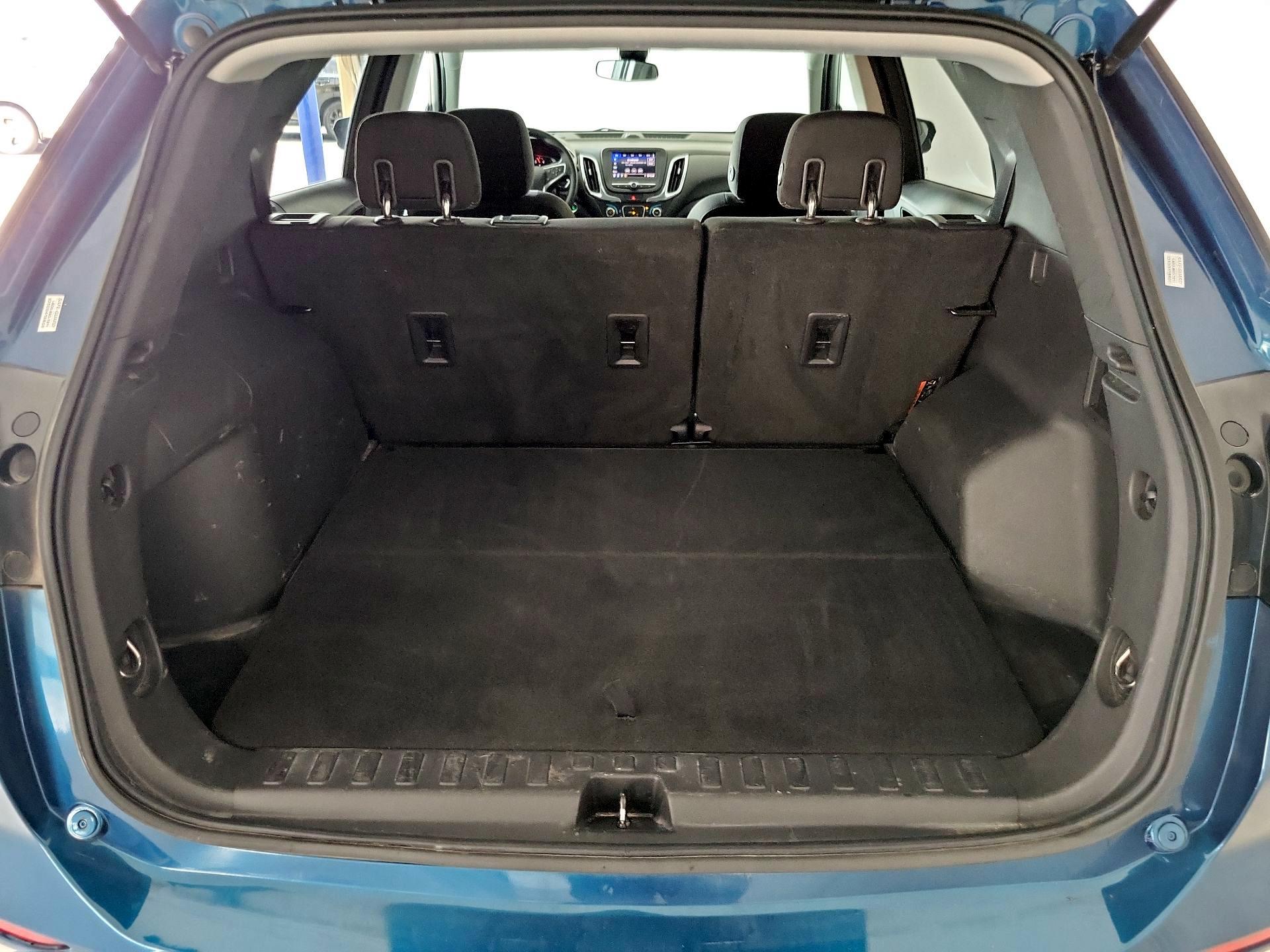 Thumbnail: 2020 Chevrolet Equinox - 18
