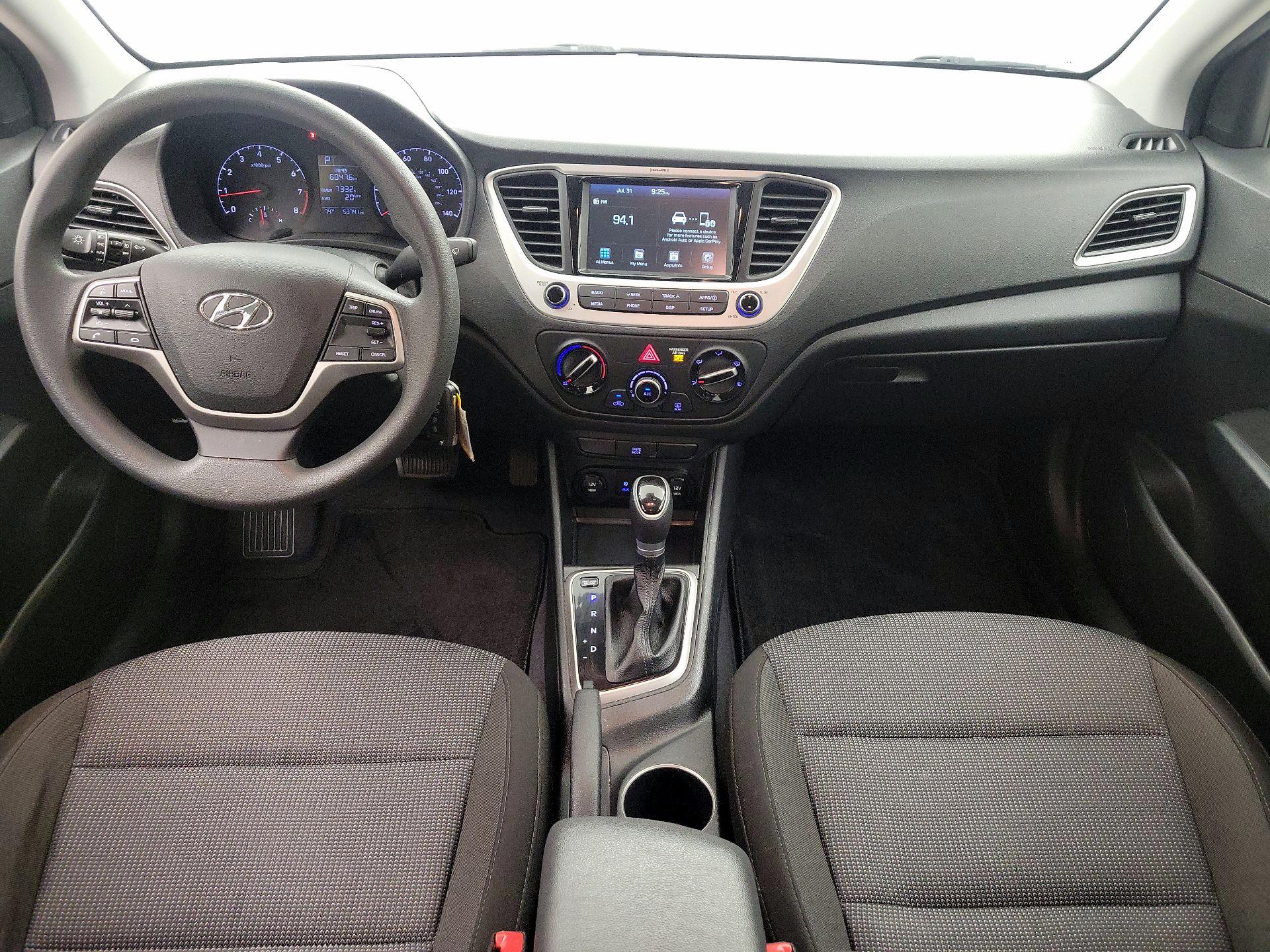 Thumbnail: 2022 Hyundai Accent - 9