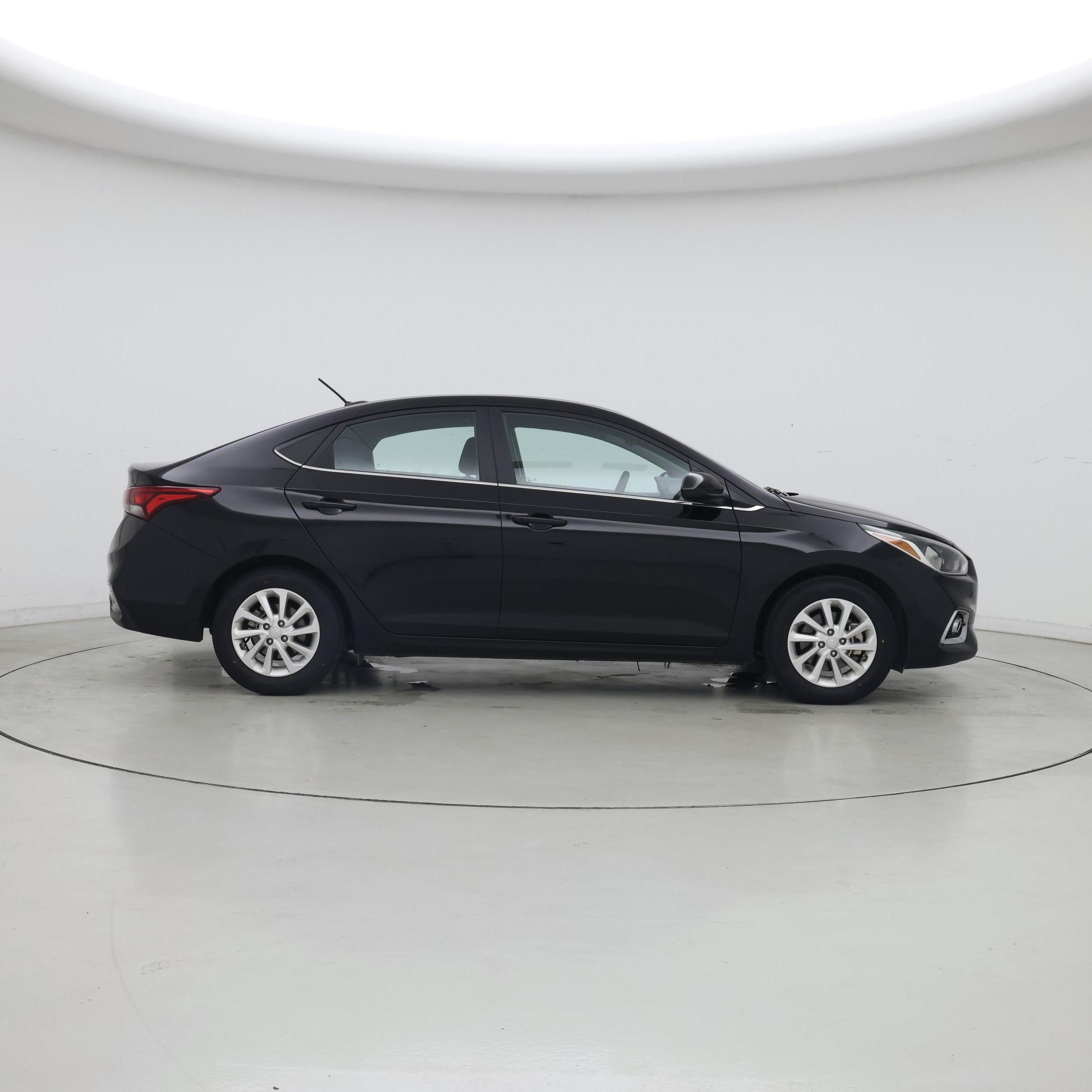 Thumbnail: 2022 Hyundai Accent - 7