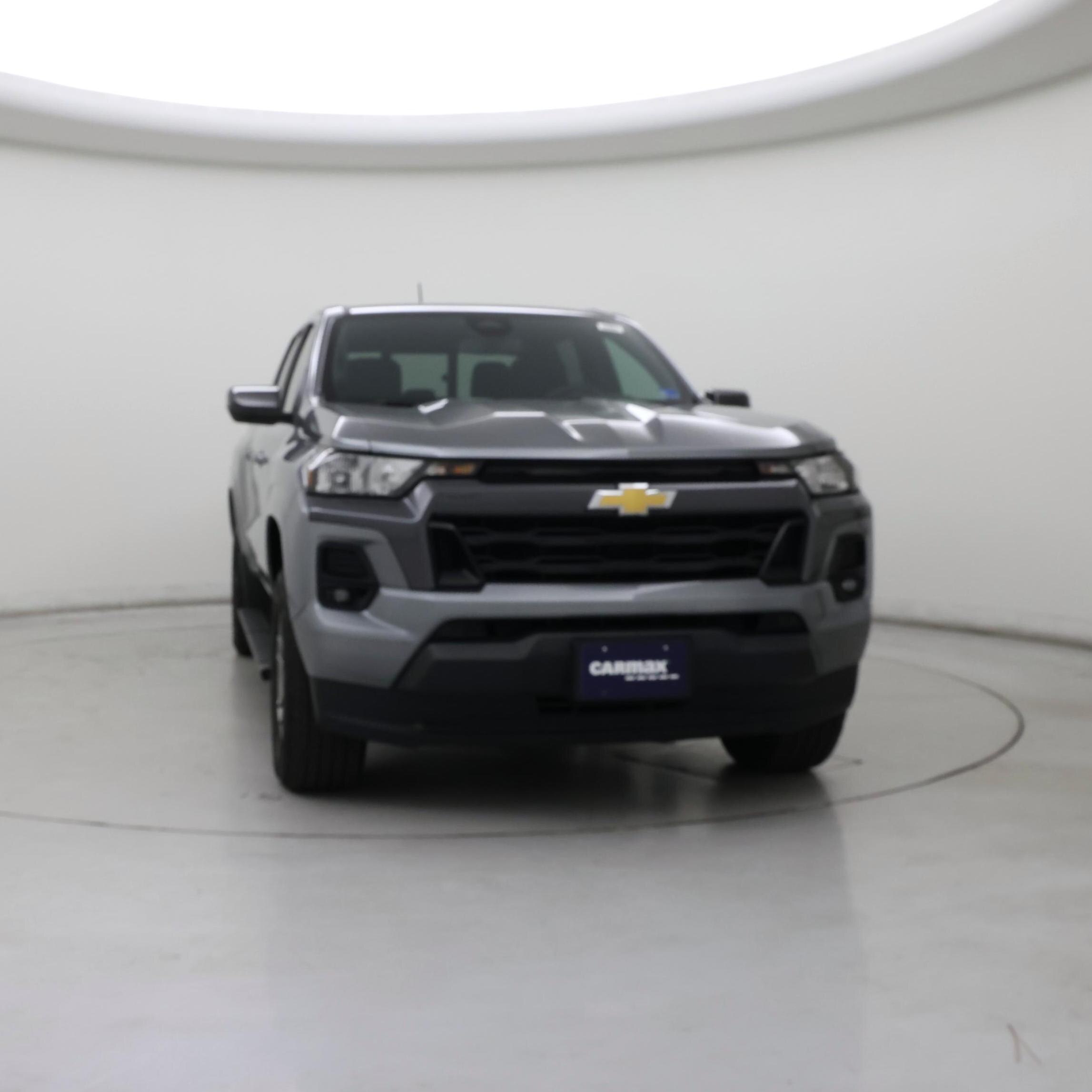 Thumbnail: 2023 Chevrolet Colorado - 5