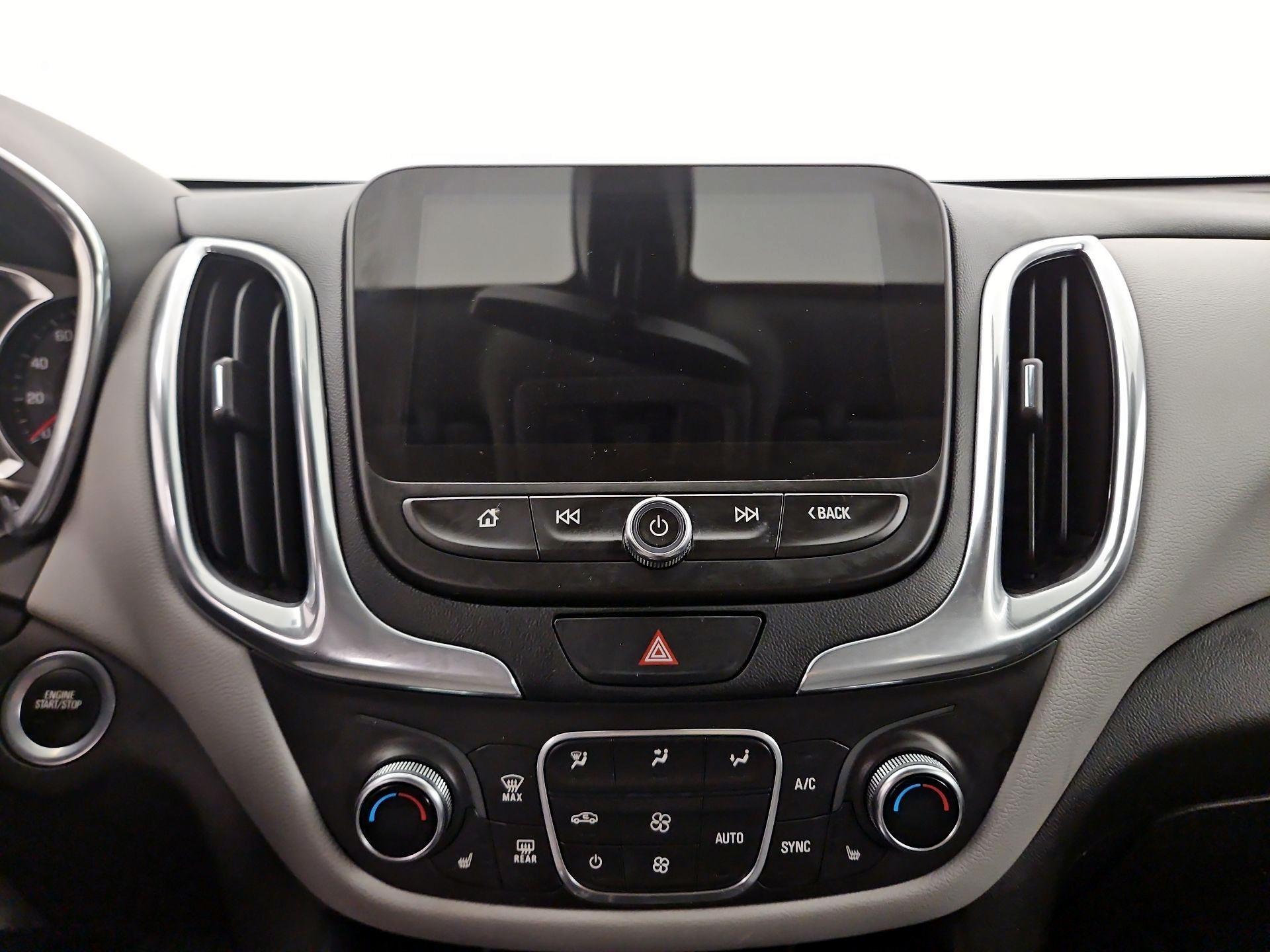 Thumbnail: 2019 Chevrolet Equinox - 16