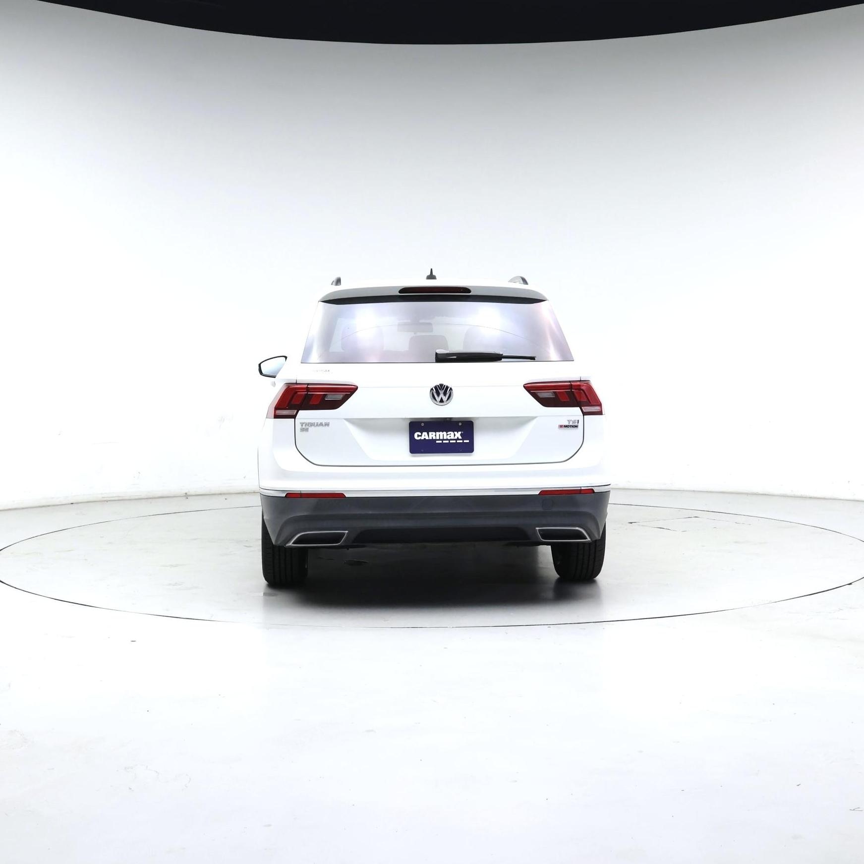 Thumbnail: 2018 Volkswagen Tiguan - 6