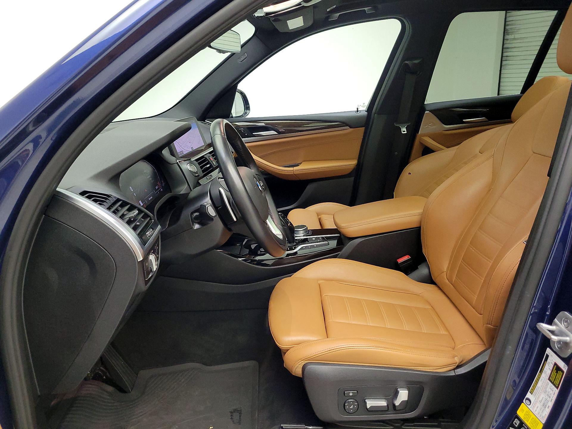 Thumbnail: 2021 BMW X3 - 11