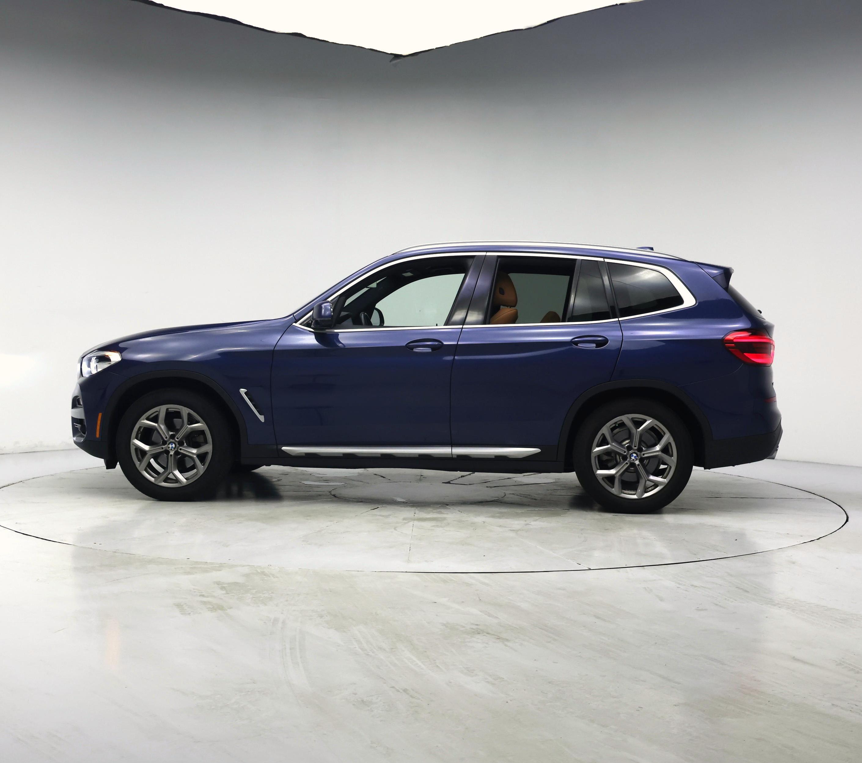 Thumbnail: 2021 BMW X3 - 3