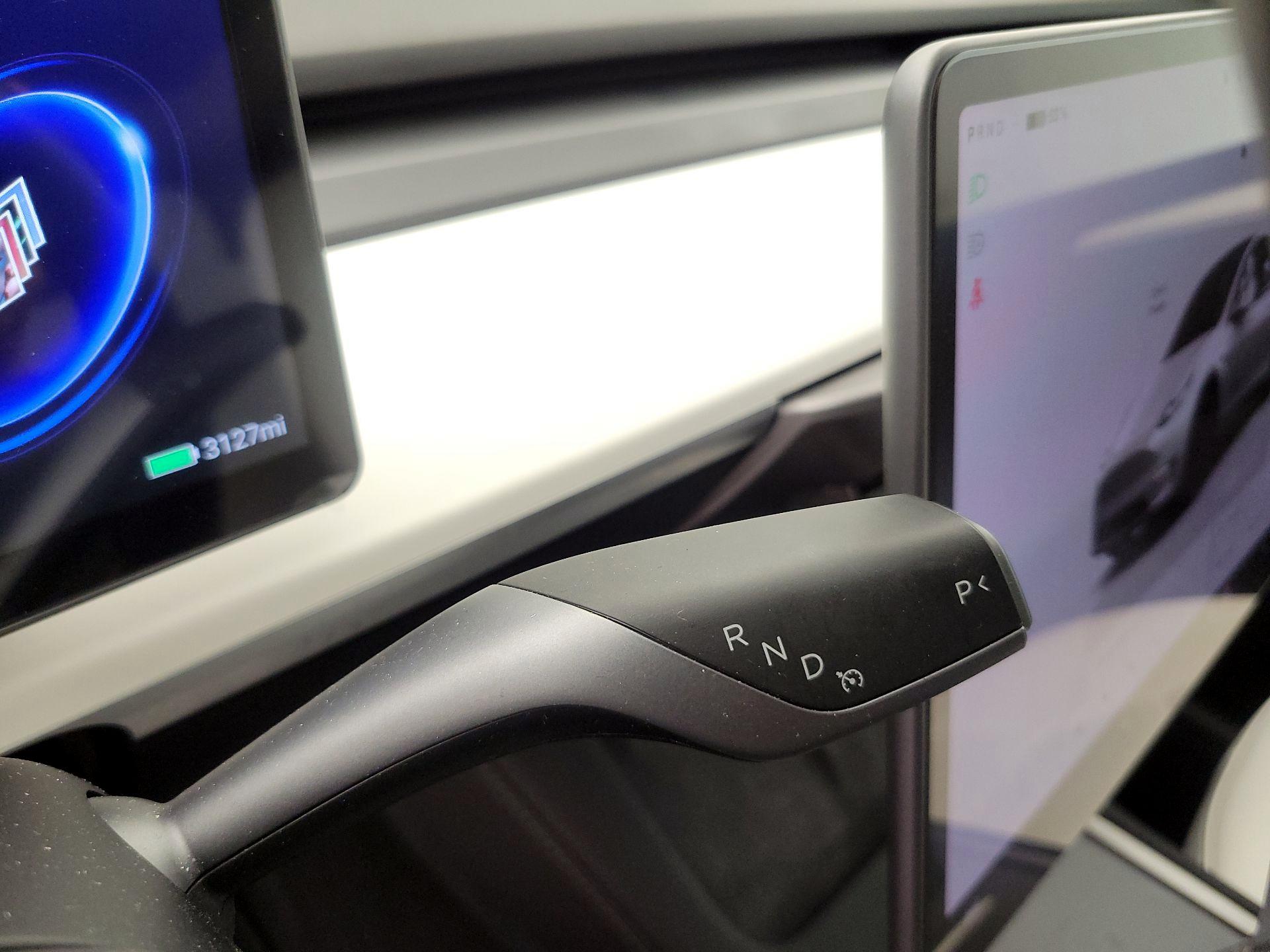 Thumbnail: 2023 Tesla Model Y - 17