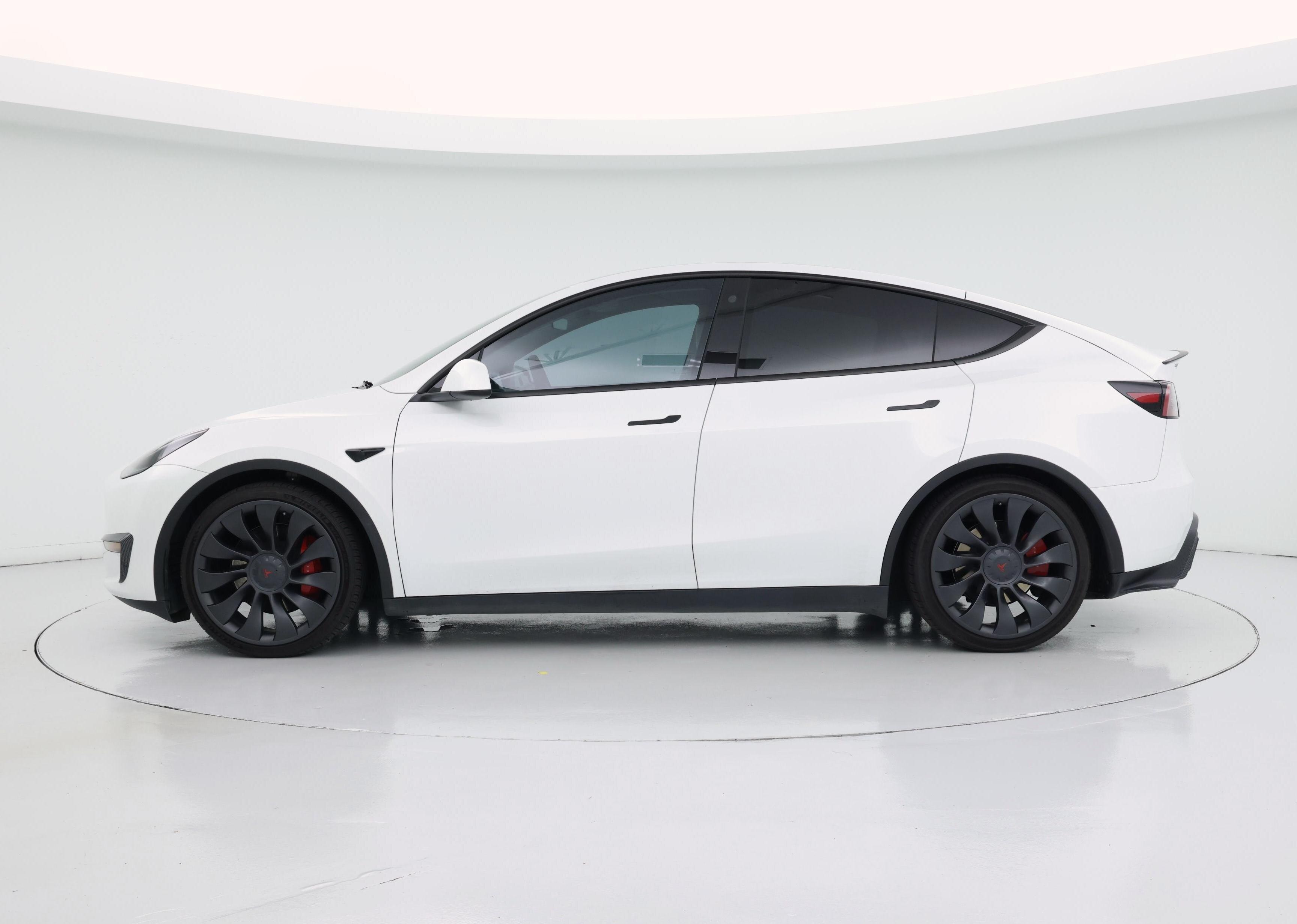Thumbnail: 2023 Tesla Model Y - 3
