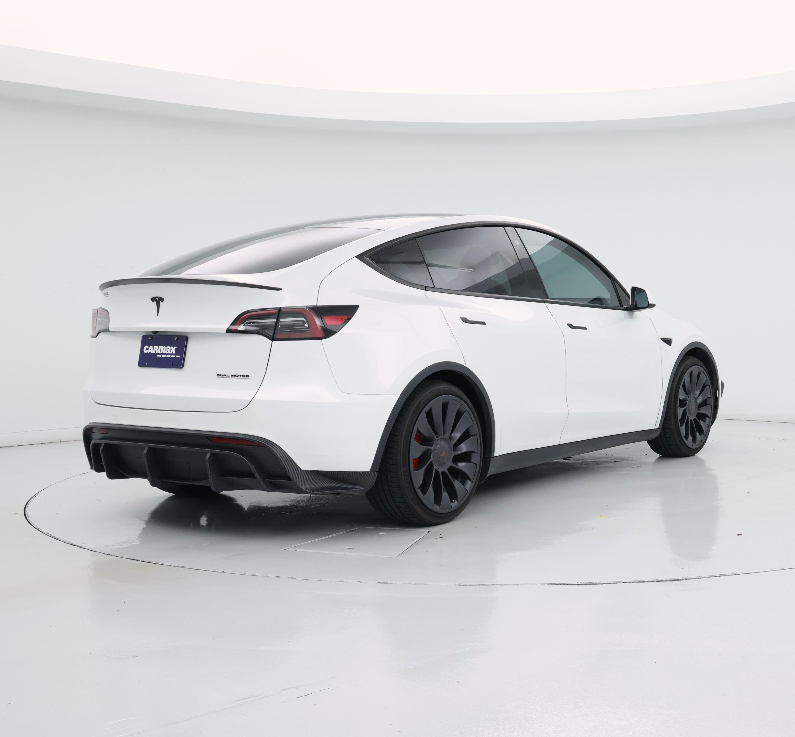 Thumbnail: 2023 Tesla Model Y - 8