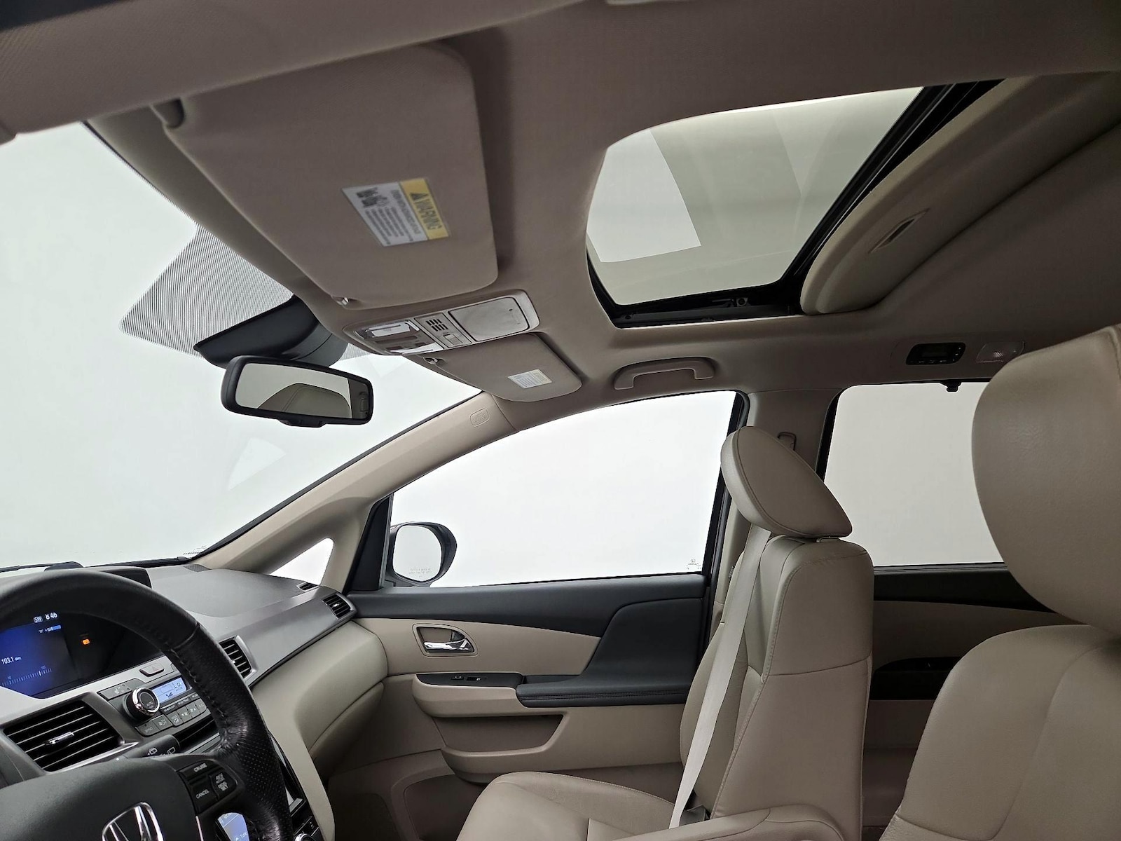 Sunroof(s) & Overhead Airbags