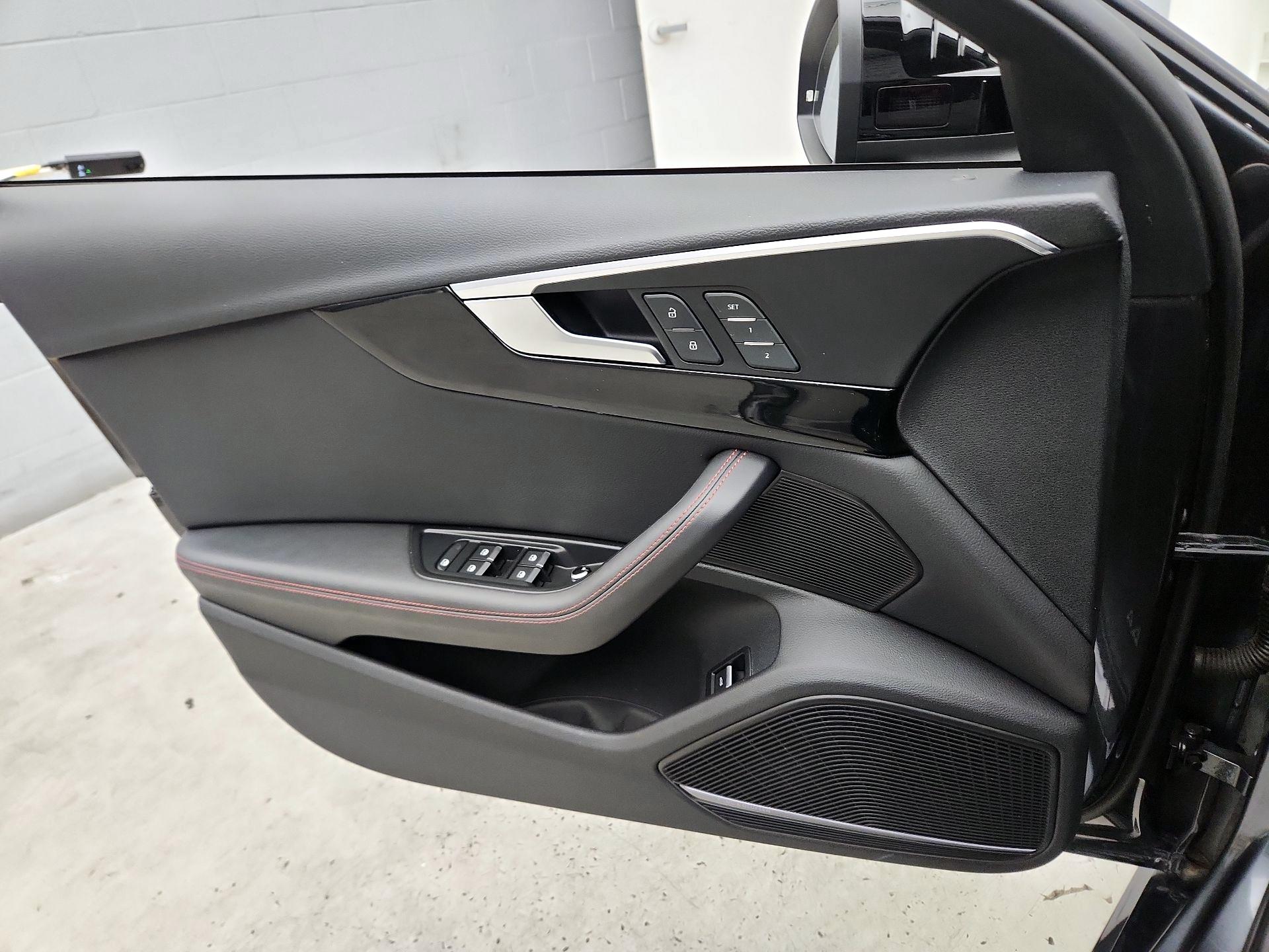 Thumbnail: 2019 Audi A4 - 12