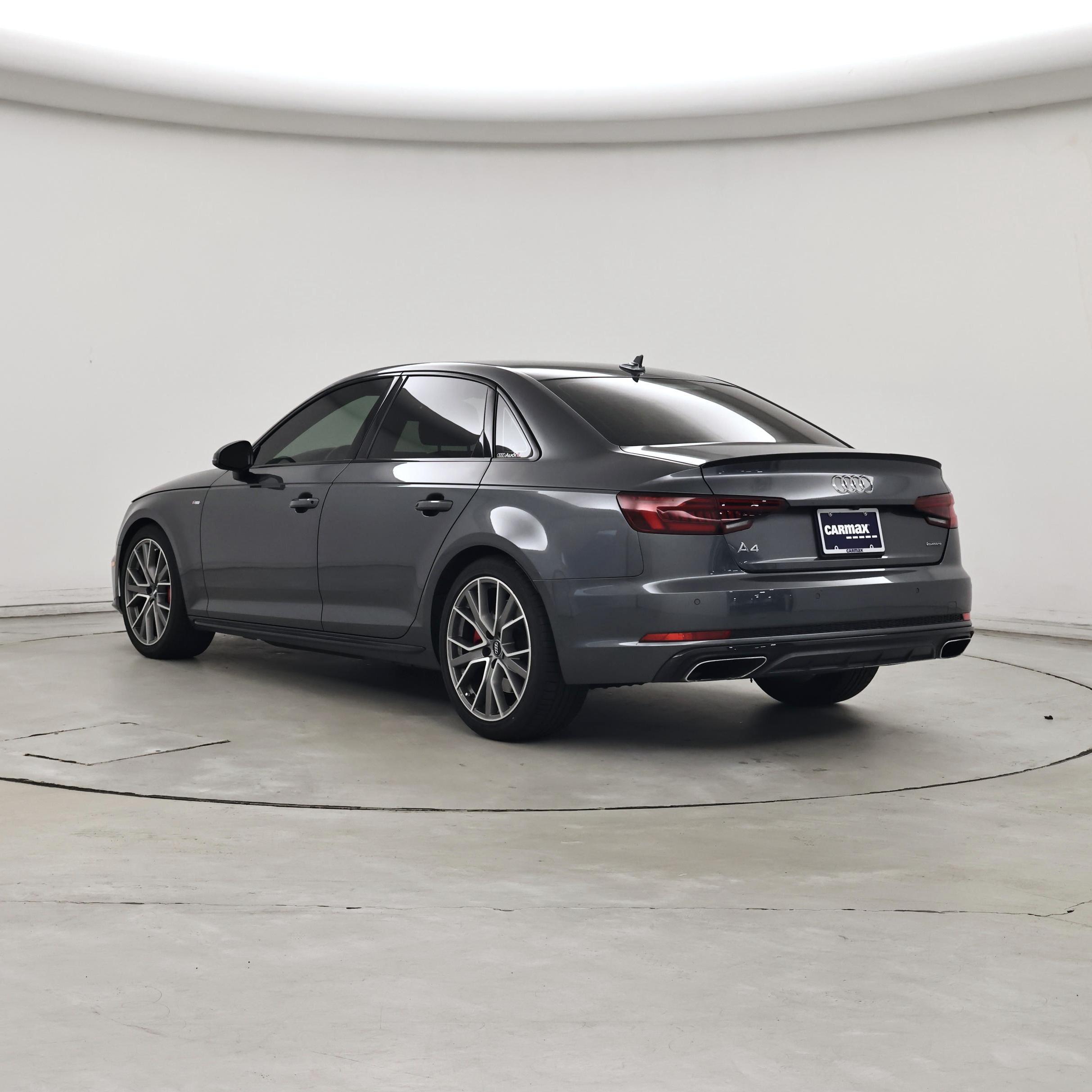 Thumbnail: 2019 Audi A4 - 2