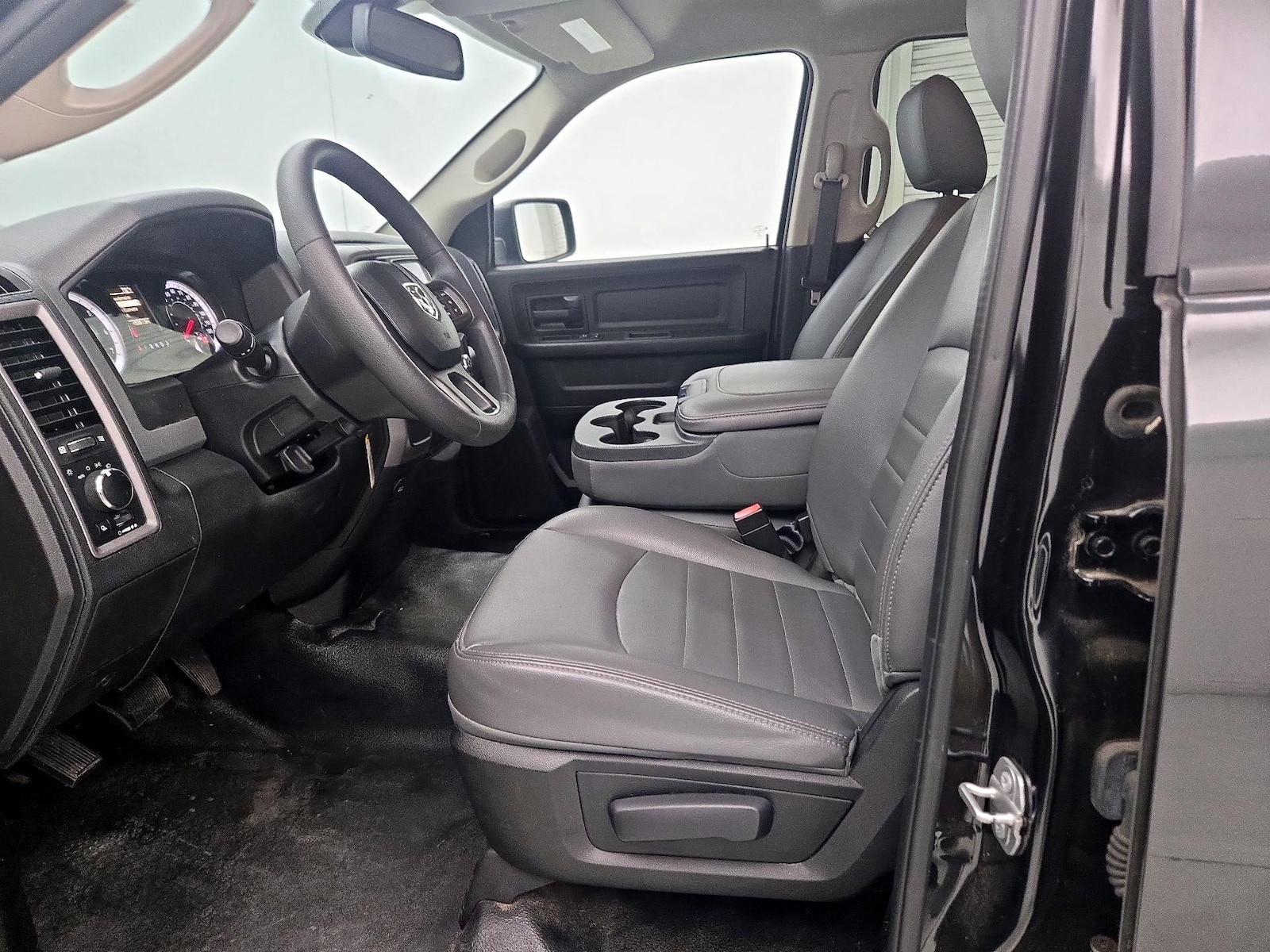 2018 RAM Ram 1500 Pickup Tradesman - Photo 12