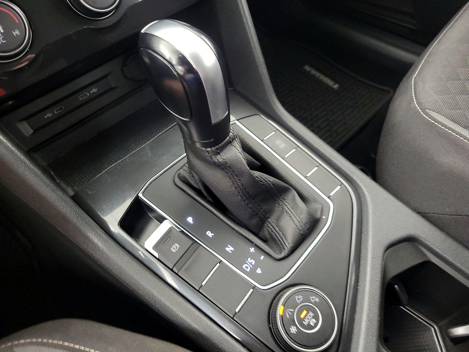 2021 Volkswagen Tiguan S - Photo 17