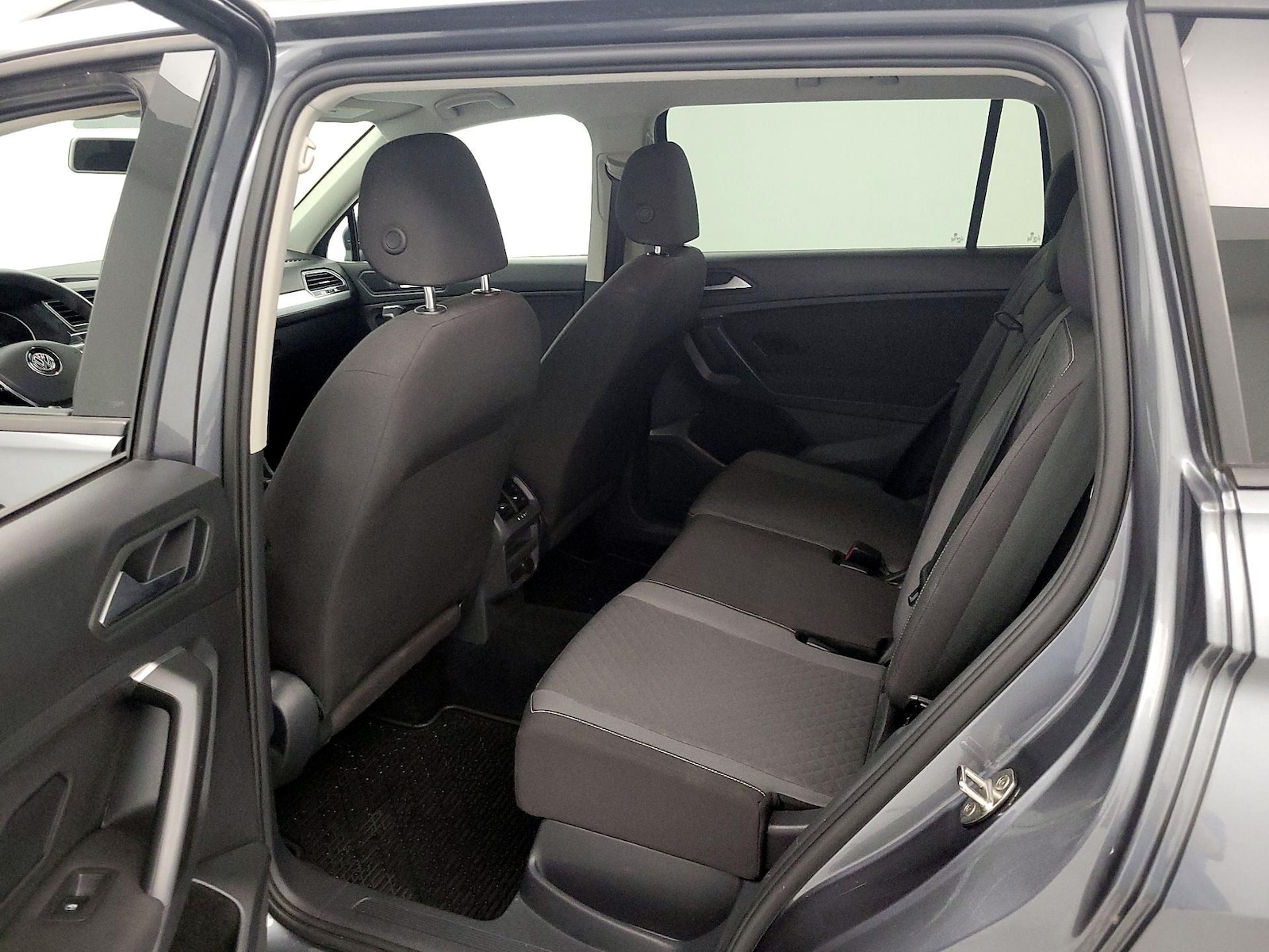 2021 Volkswagen Tiguan S - Photo 19