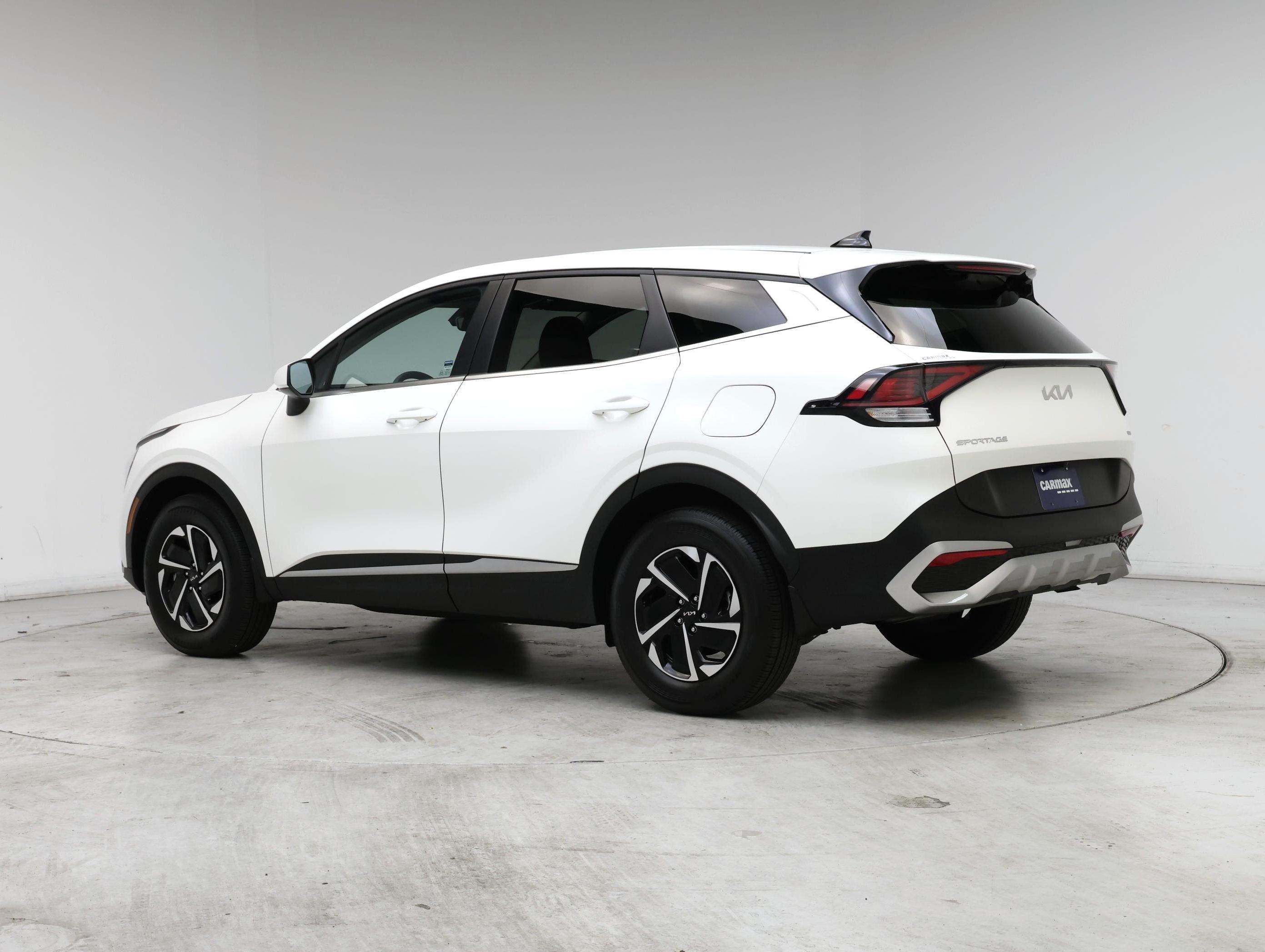 Thumbnail: 2023 Kia Sportage - 2