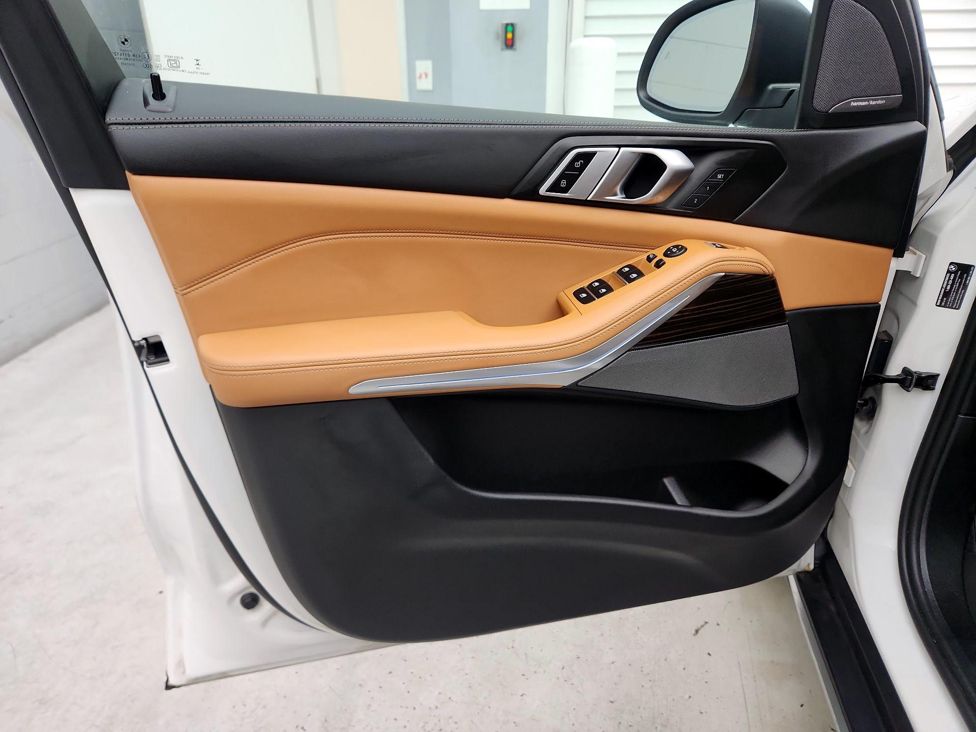 Thumbnail: 2025 BMW X5 - 12