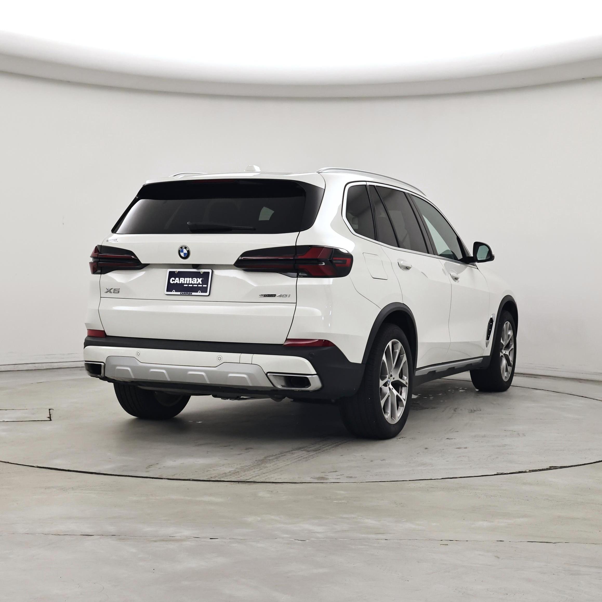 Thumbnail: 2025 BMW X5 - 8