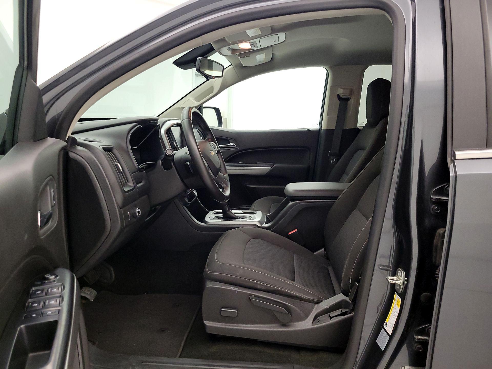 Thumbnail: 2016 Chevrolet Colorado - 11