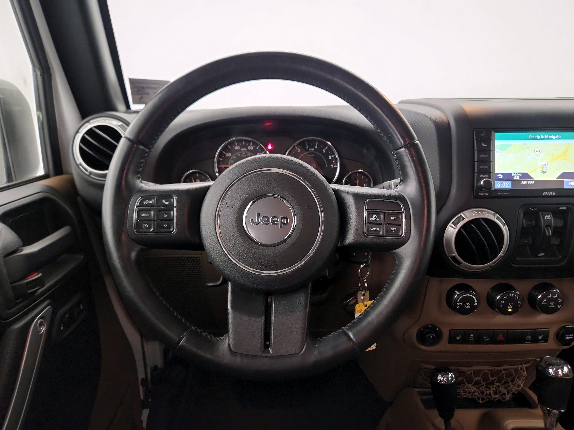 Thumbnail: 2017 Jeep Wrangler - 10