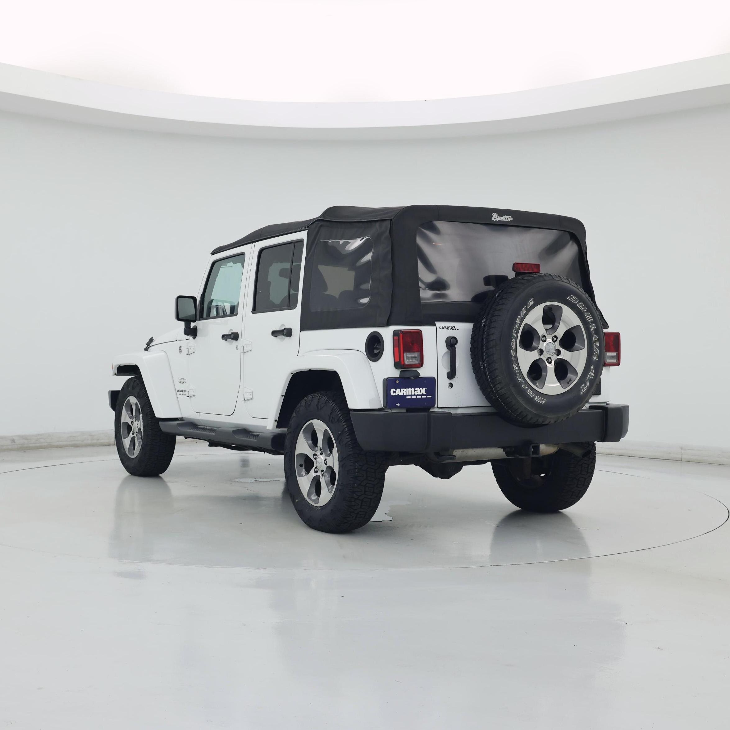 Thumbnail: 2017 Jeep Wrangler - 2