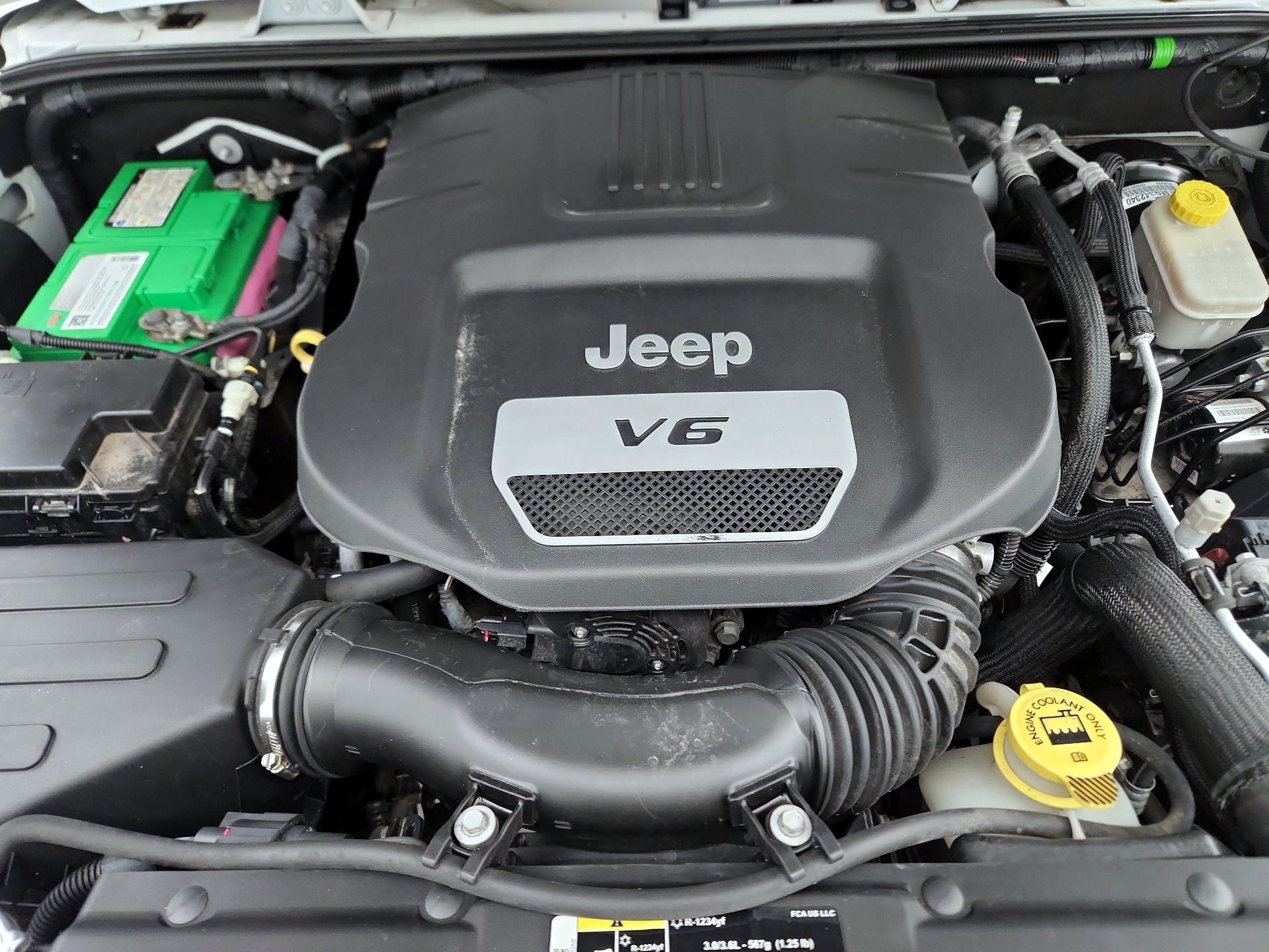 Thumbnail: 2017 Jeep Wrangler - 19