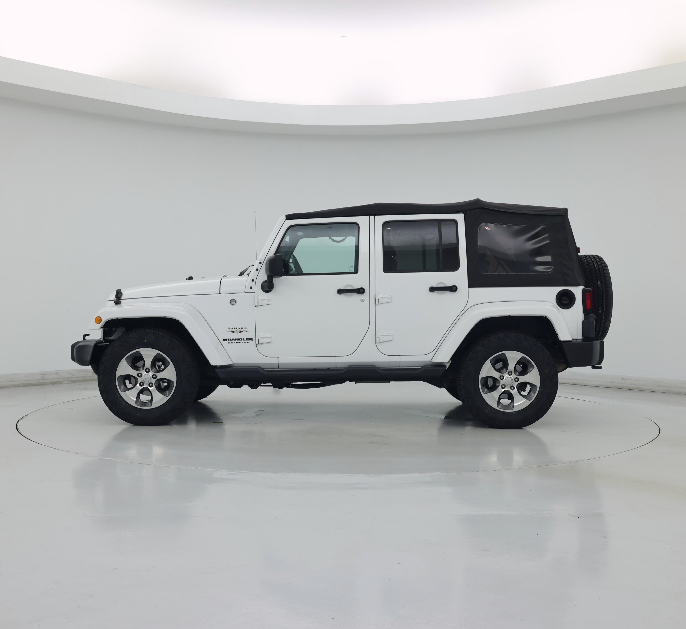 Thumbnail: 2017 Jeep Wrangler - 3