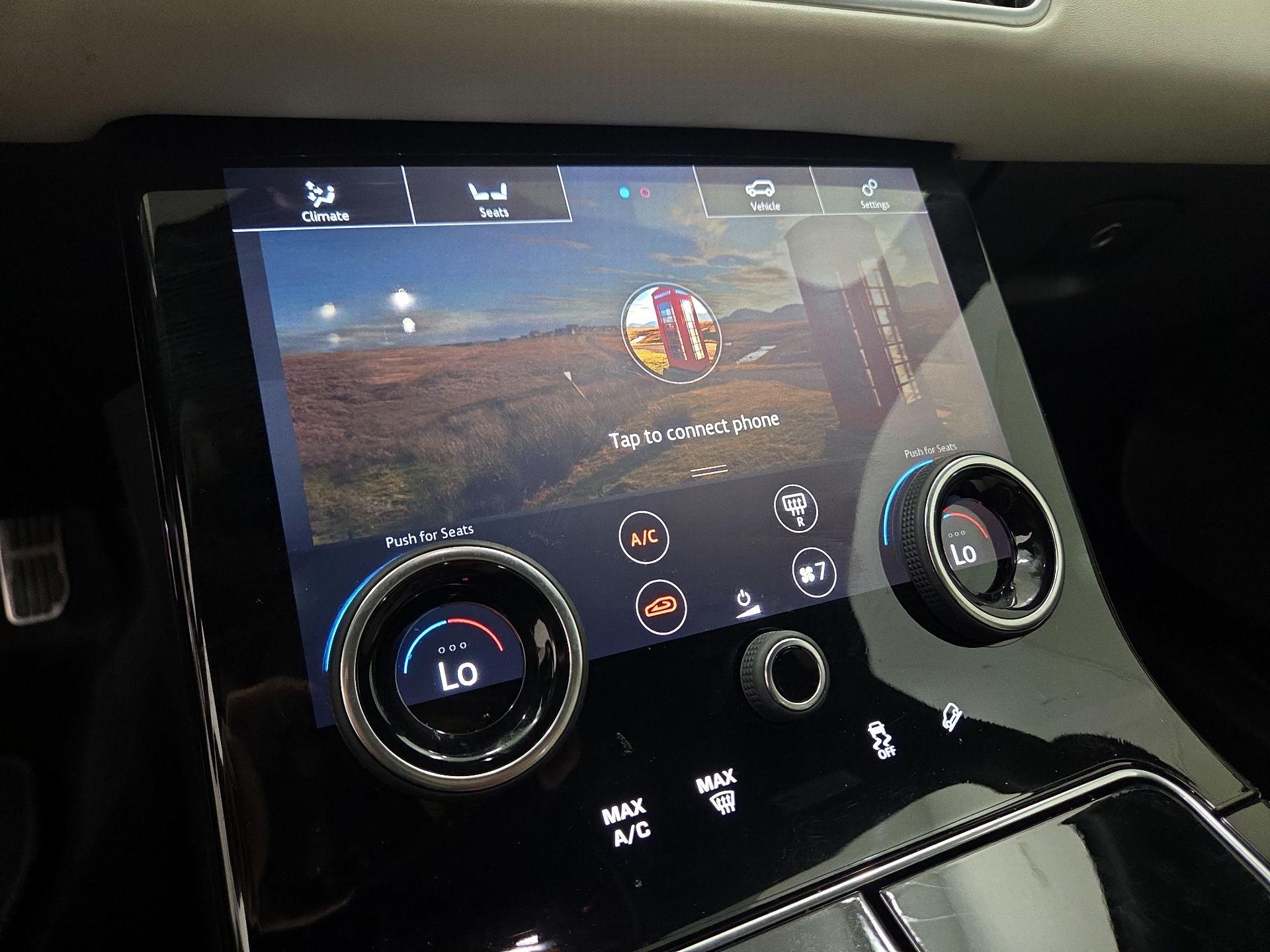 Thumbnail: 2018 Land Rover Range Rover Velar - 16
