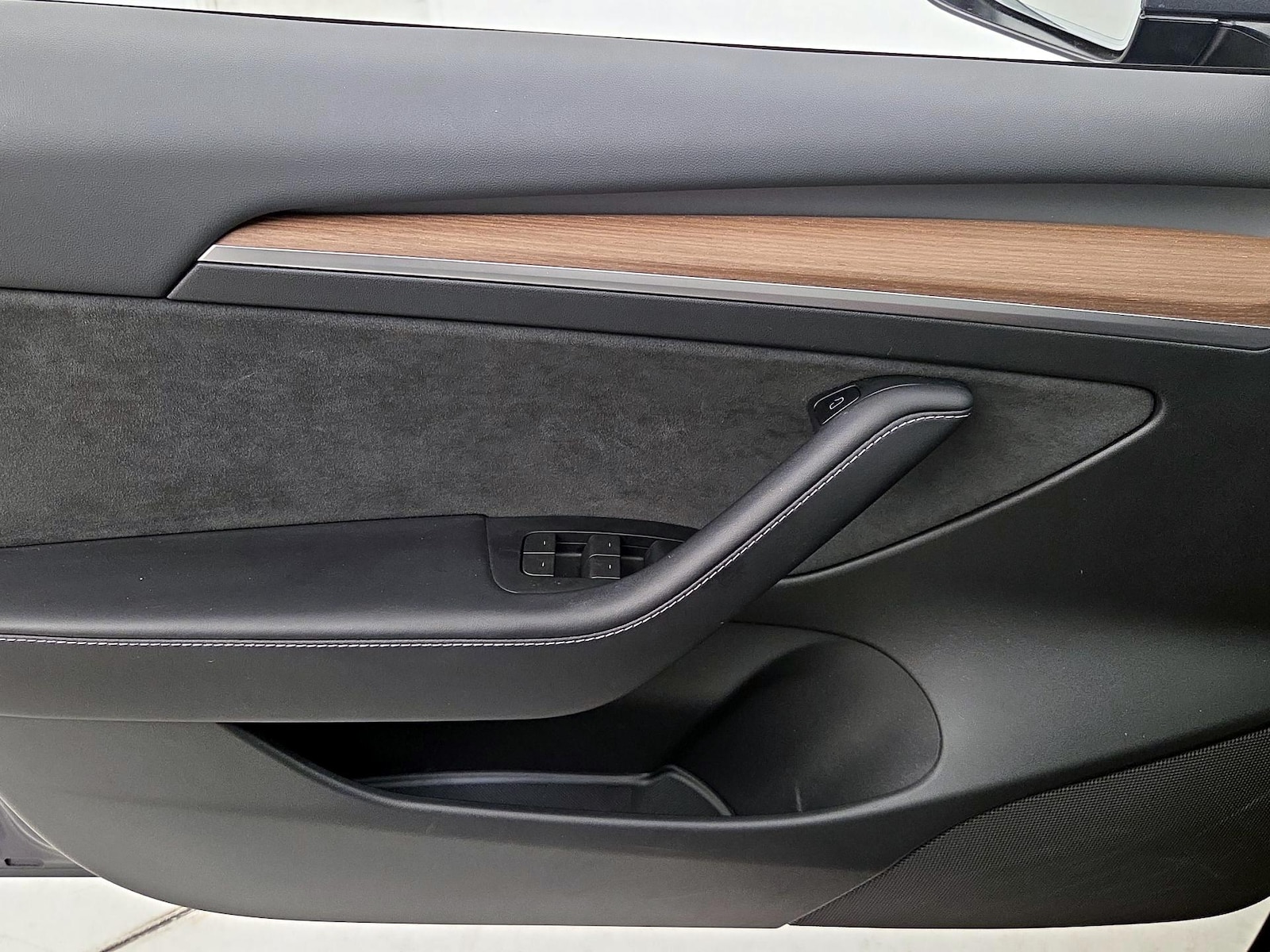 2023 Tesla Model 3 Long Range - Photo 13