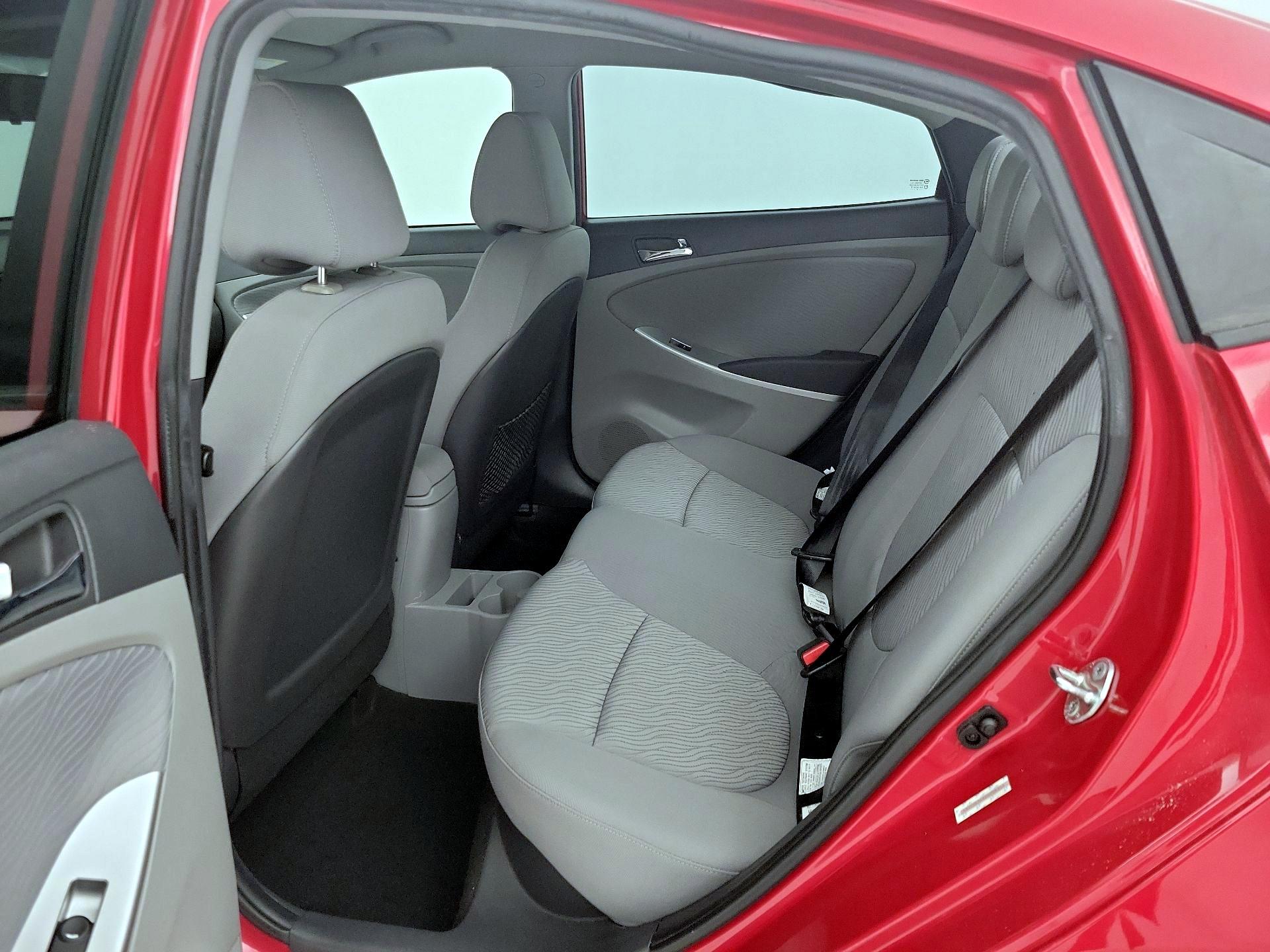 Thumbnail: 2014 Hyundai Accent - 18