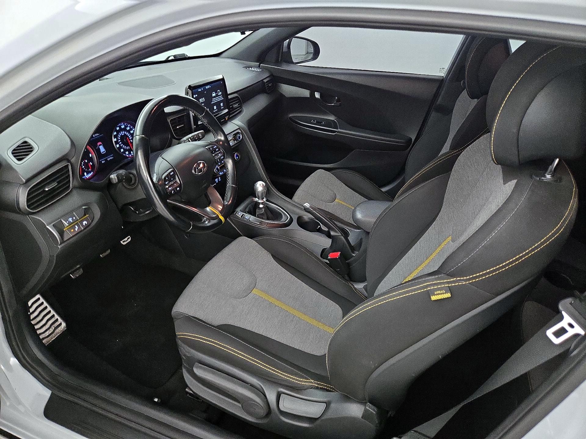 Thumbnail: 2020 Hyundai Veloster - 11