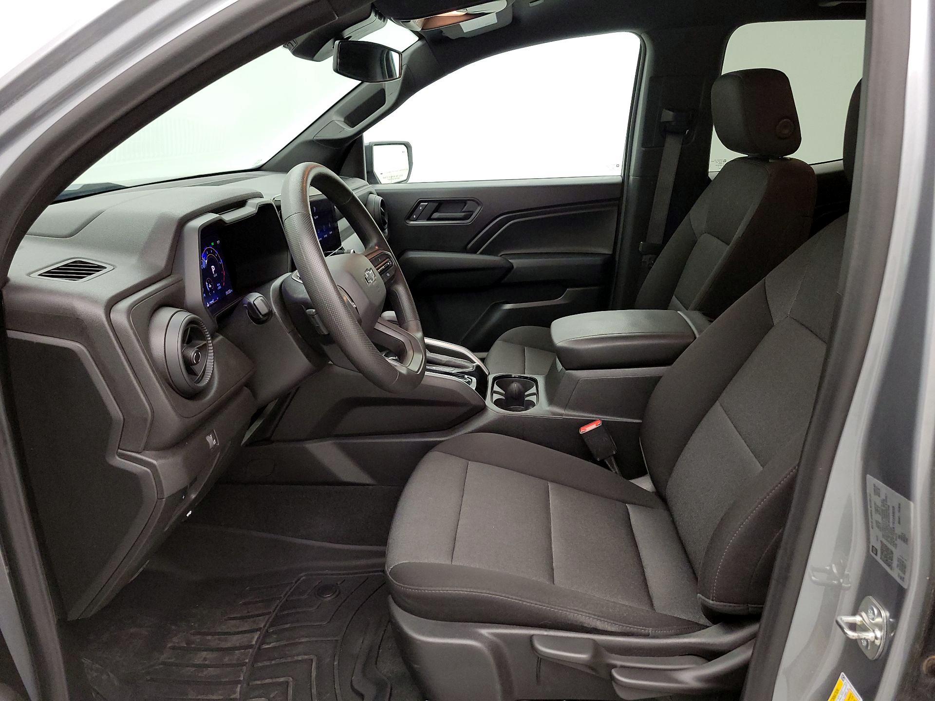 Thumbnail: 2025 Chevrolet Colorado - 11