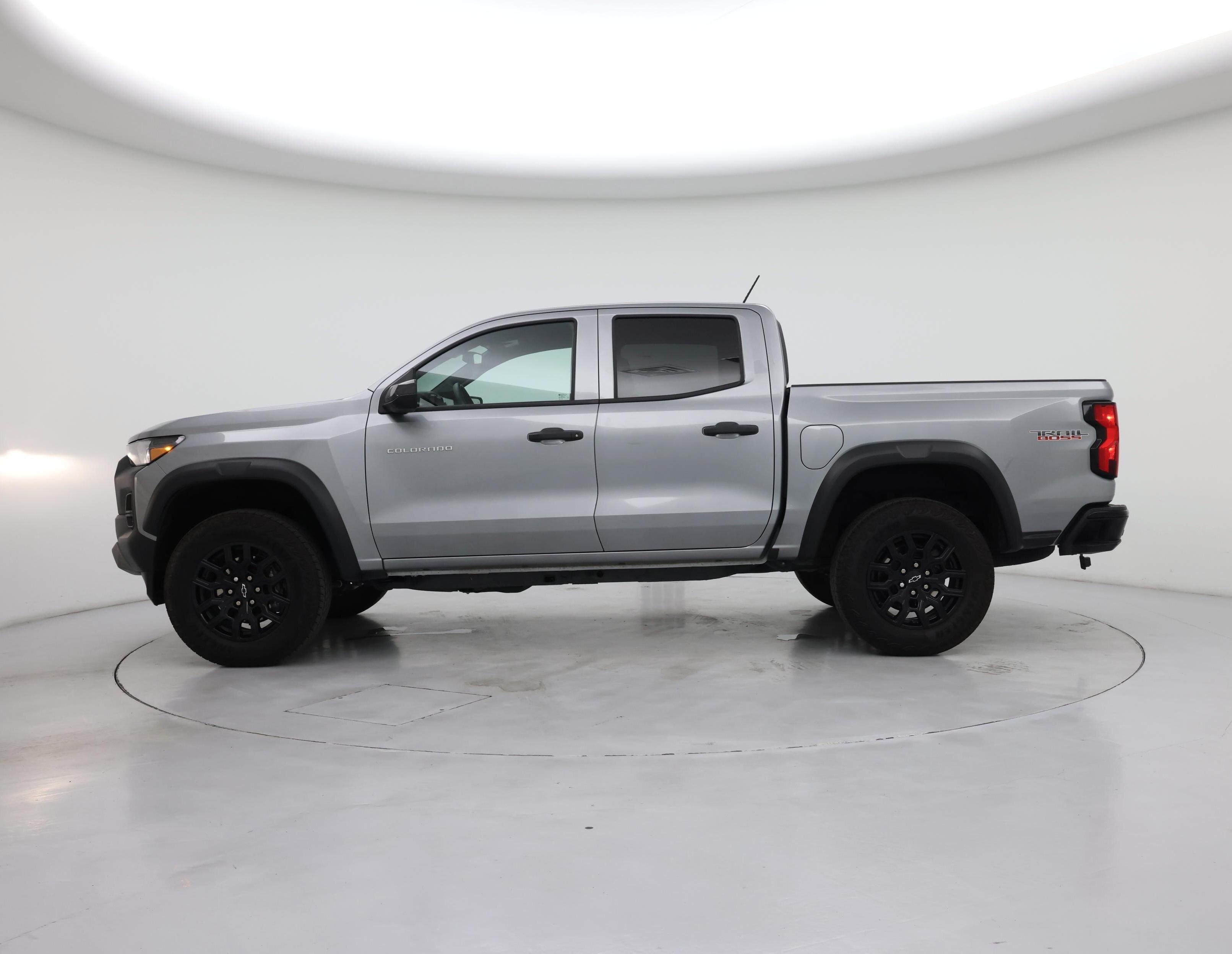 Thumbnail: 2025 Chevrolet Colorado - 3