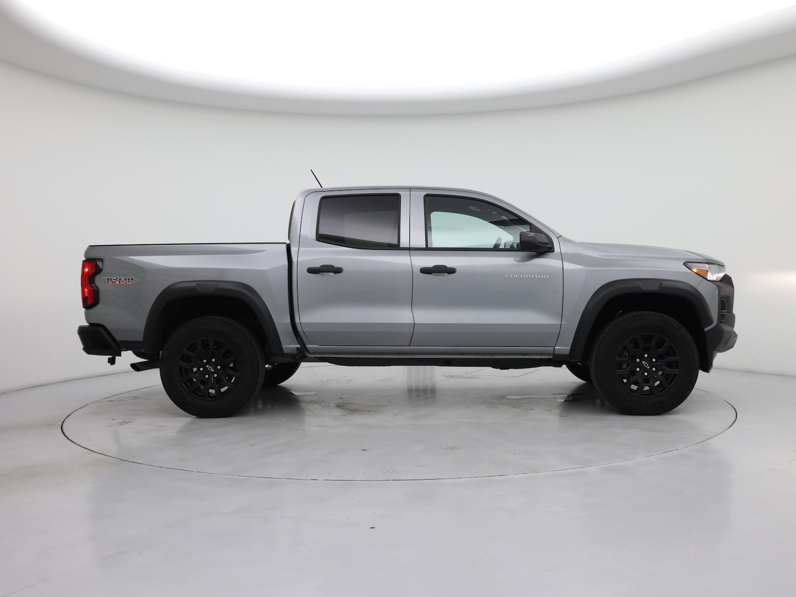 2025 Chevrolet Colorado Trail Boss - Photo 8