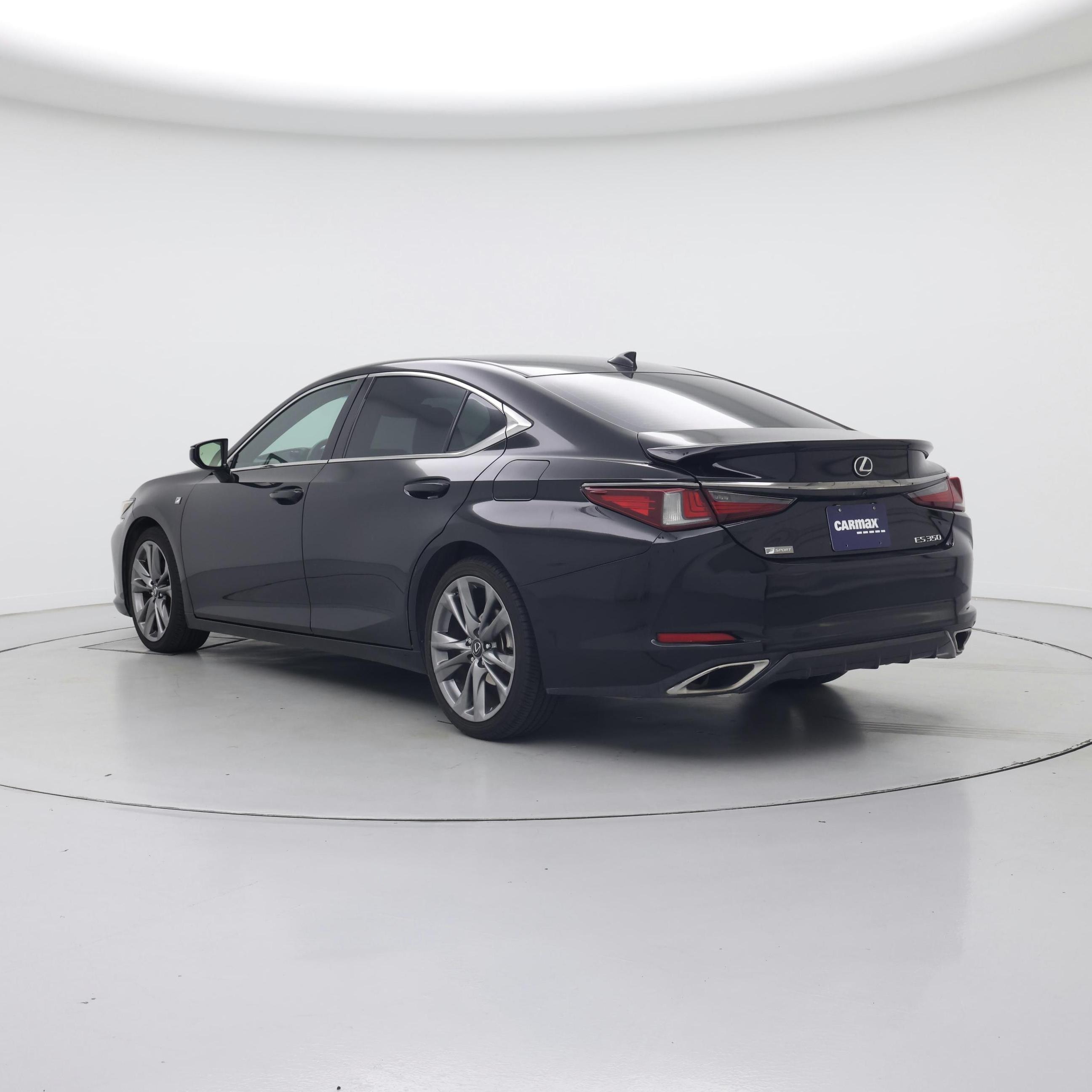 Thumbnail: 2019 Lexus ES - 2